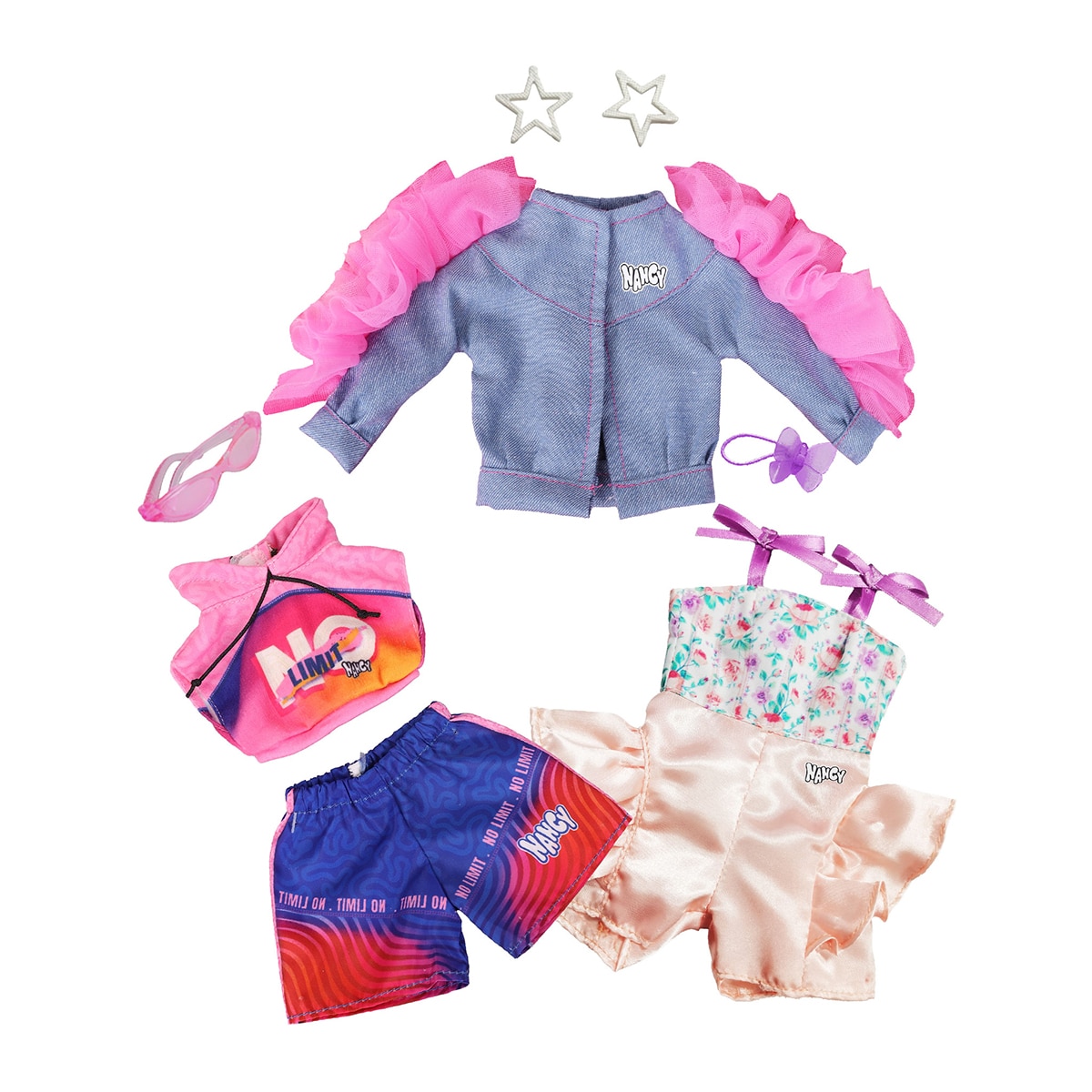 Imagen 0 de Surtido de tres conjuntos fashion con accesorio.