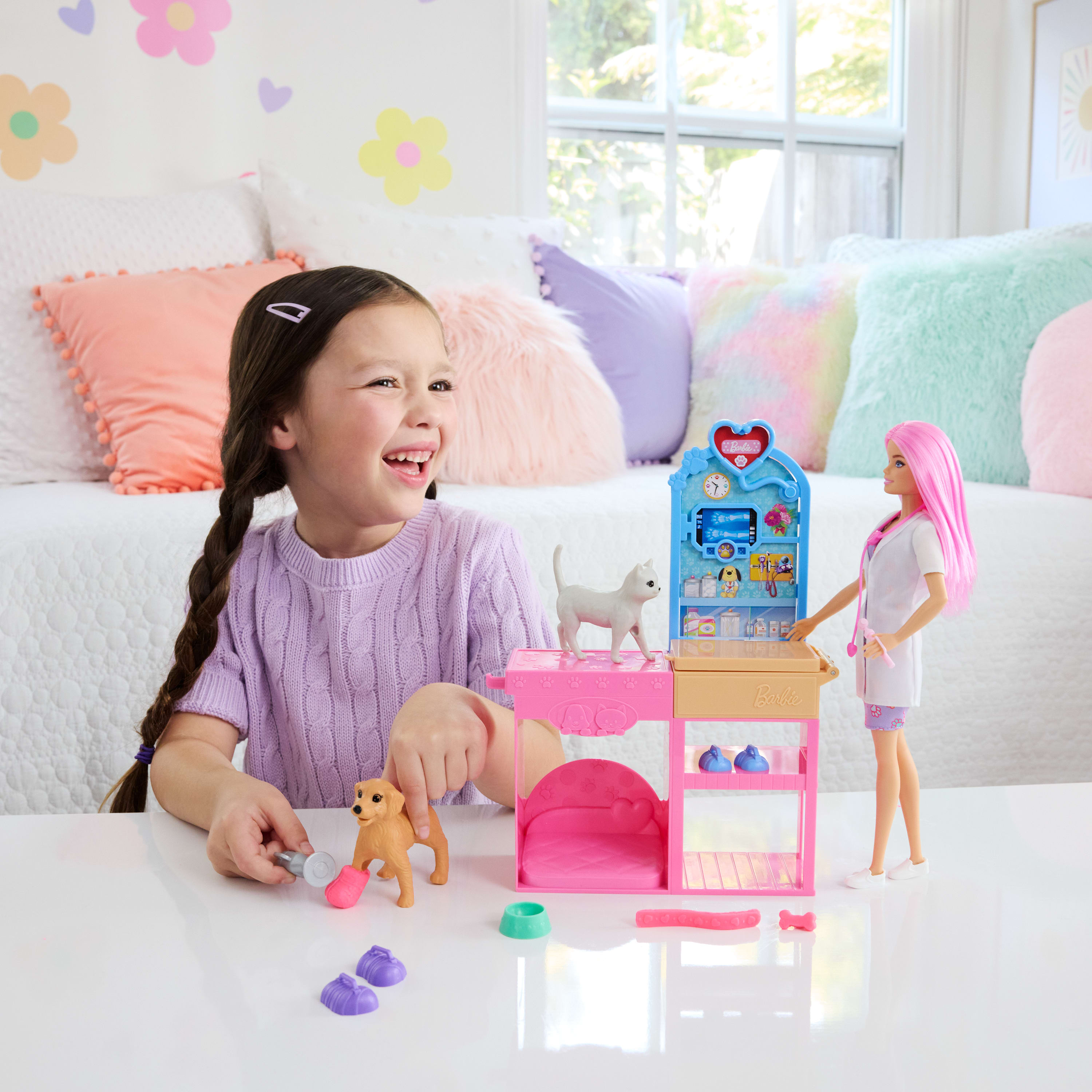 Barbie Tú puedes ser Muñeca veterinaria con set de juego Mattel 3