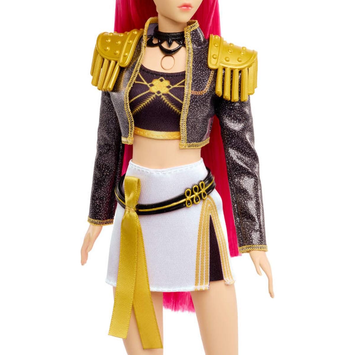 Imagen 3 de Muñeca K-Pop Mira Golden cantante con conjunto característico extraíble y 5 puntos de articulación Mattel