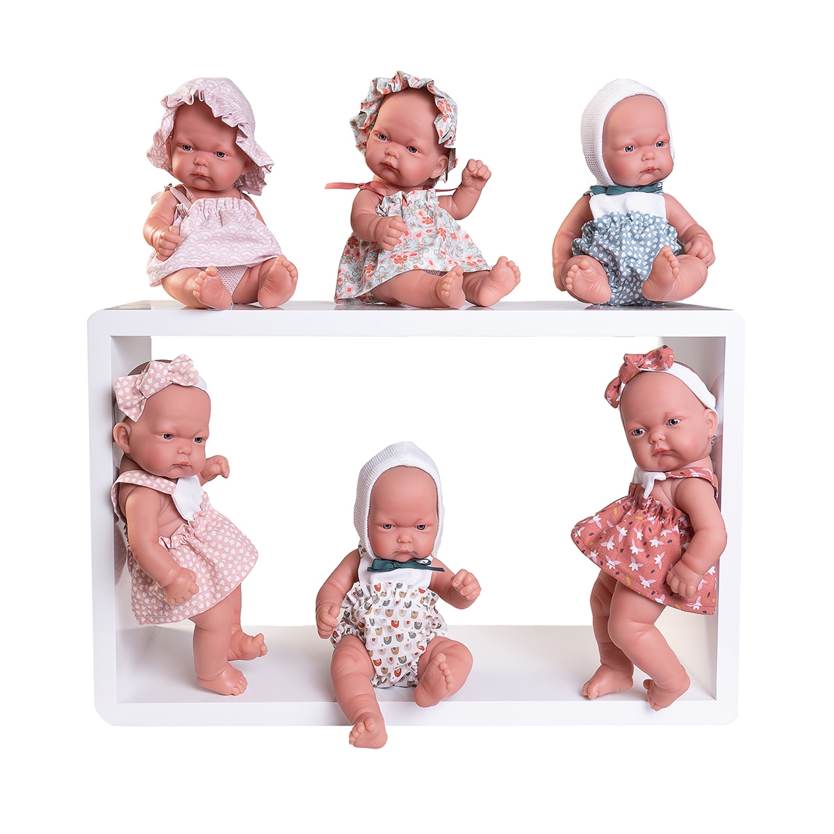 Imagem 0 de Boneca Pitu com Vestidos as Cores