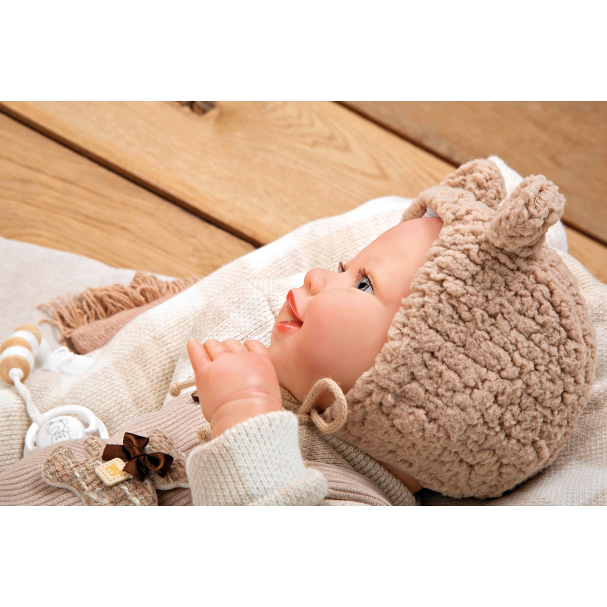 Bebé reborn 45 cm Rubén con cojín 12