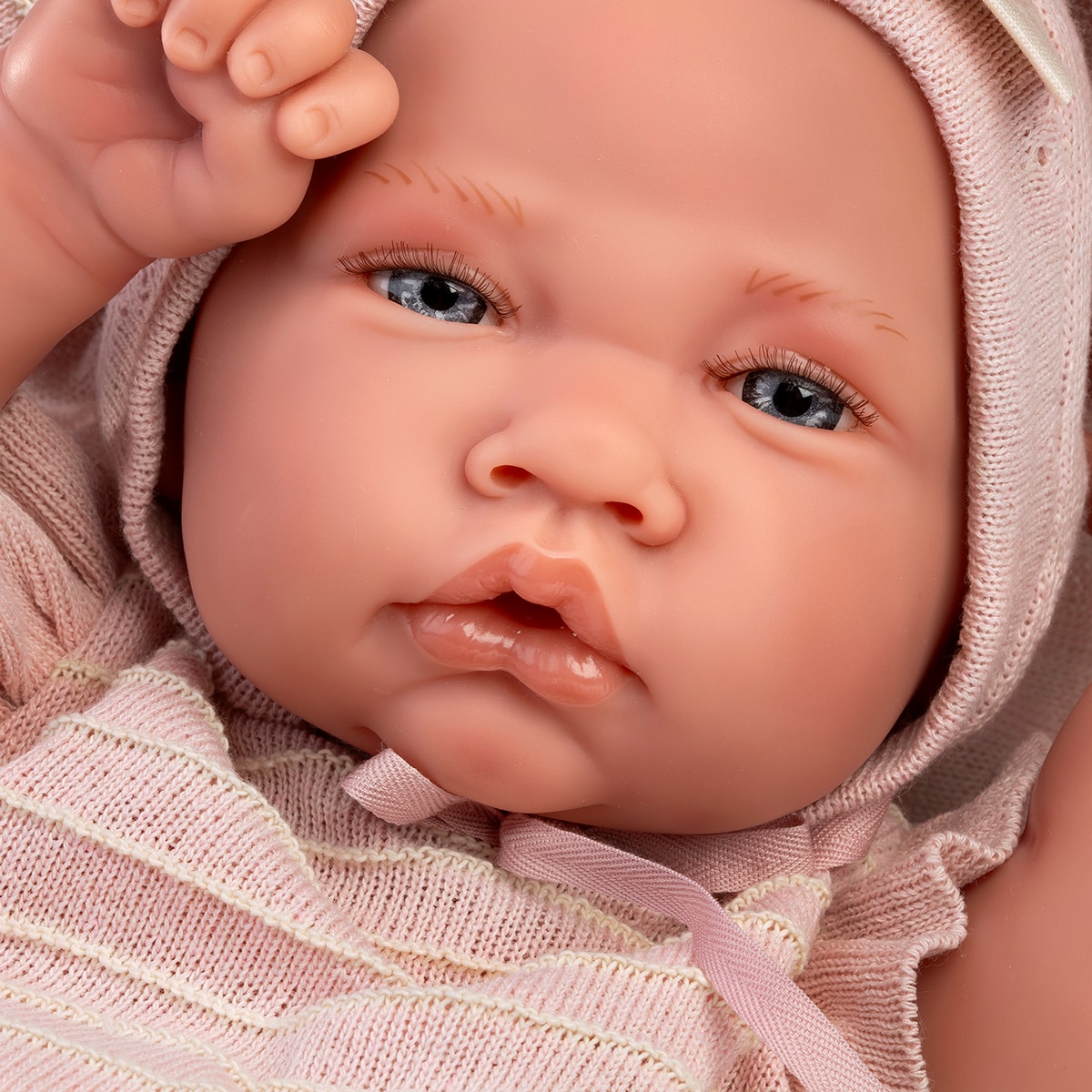 Muñeca recién nacida Lúa con peso especial 3