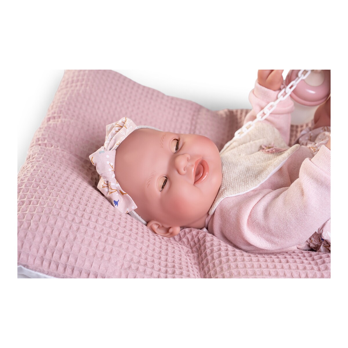 Recién nacida Mia pipí con cojín Muñecas Antonio Juan 5