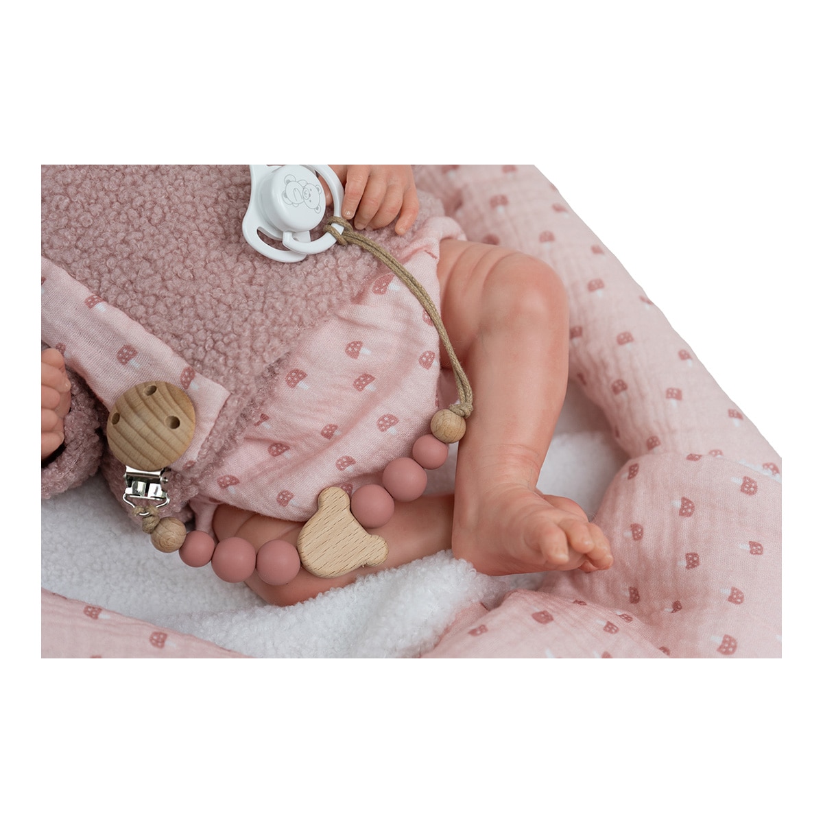 Muñeco bebés Reborn 40 Cm Luna con manta Nido, chupete, chupetero, pañal, Libro de familia y certificado de autenticidad Arias 3