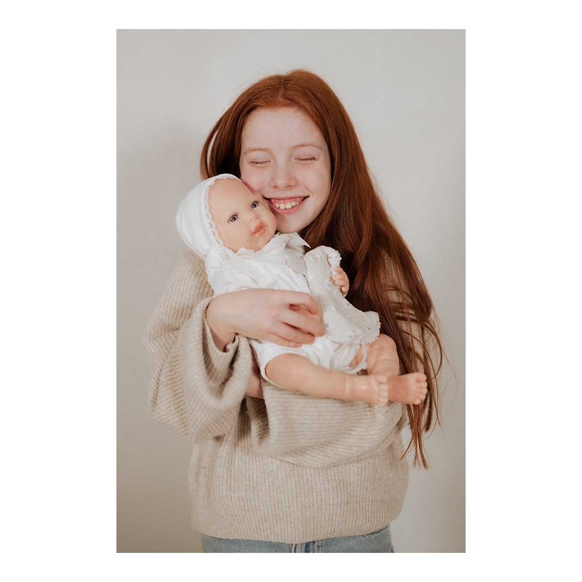 Muñeco bebés Reborn 45 Cm Camila Beige con manta y Dou Dou, chupete, chupetero, pañal, Libro de Familia y Certificado de Atenticidad Arias 8