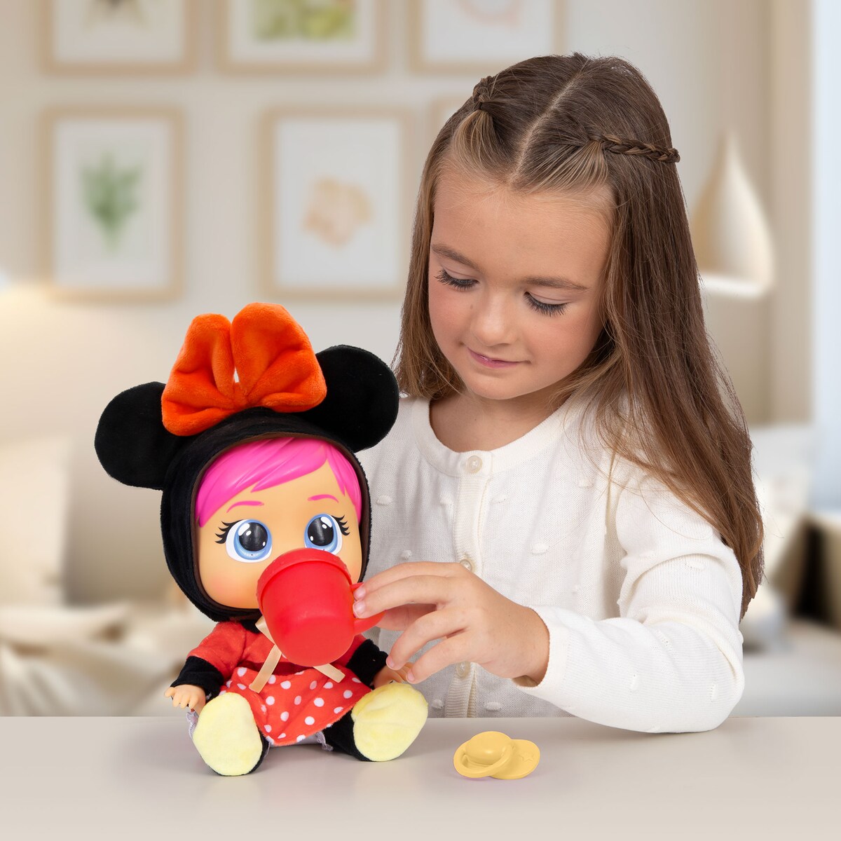 Imc Toys Bebes Llorones Minnie Mouse Muñeco Bebé Loving Care
