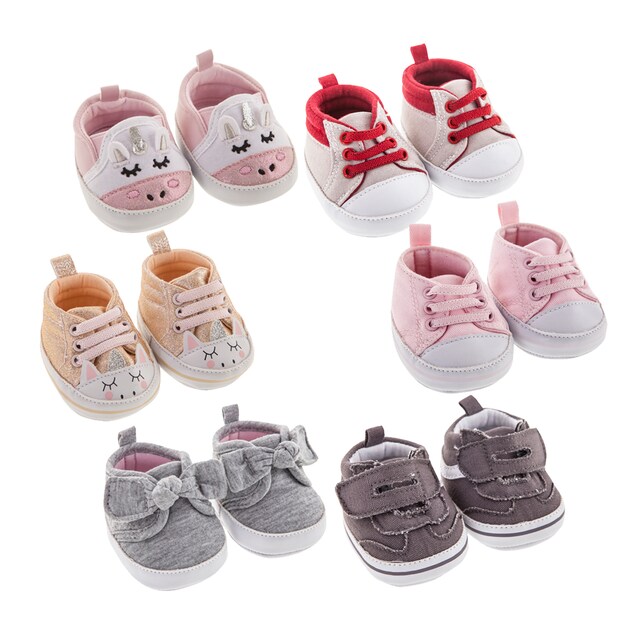 Imagen 0 de Zapatitos surtidos en colores y diseños para los graciosos pies de tu muñeca