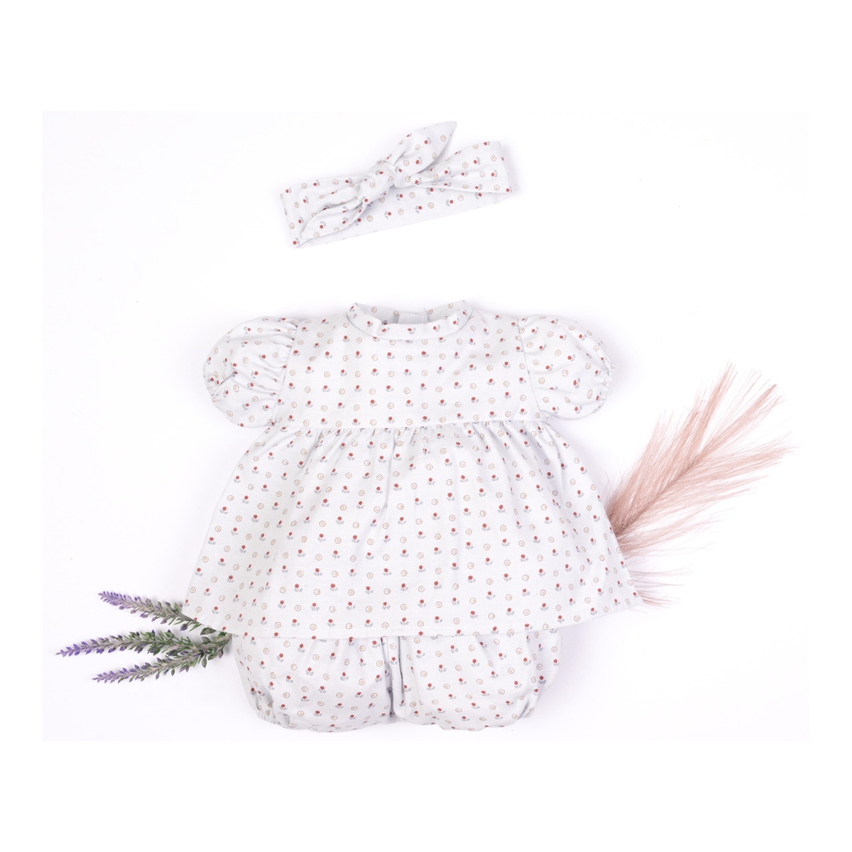 Imagem 0 de Vestidos e Pijamas - Artigo Sortido. Envio realizado de forma aleatória