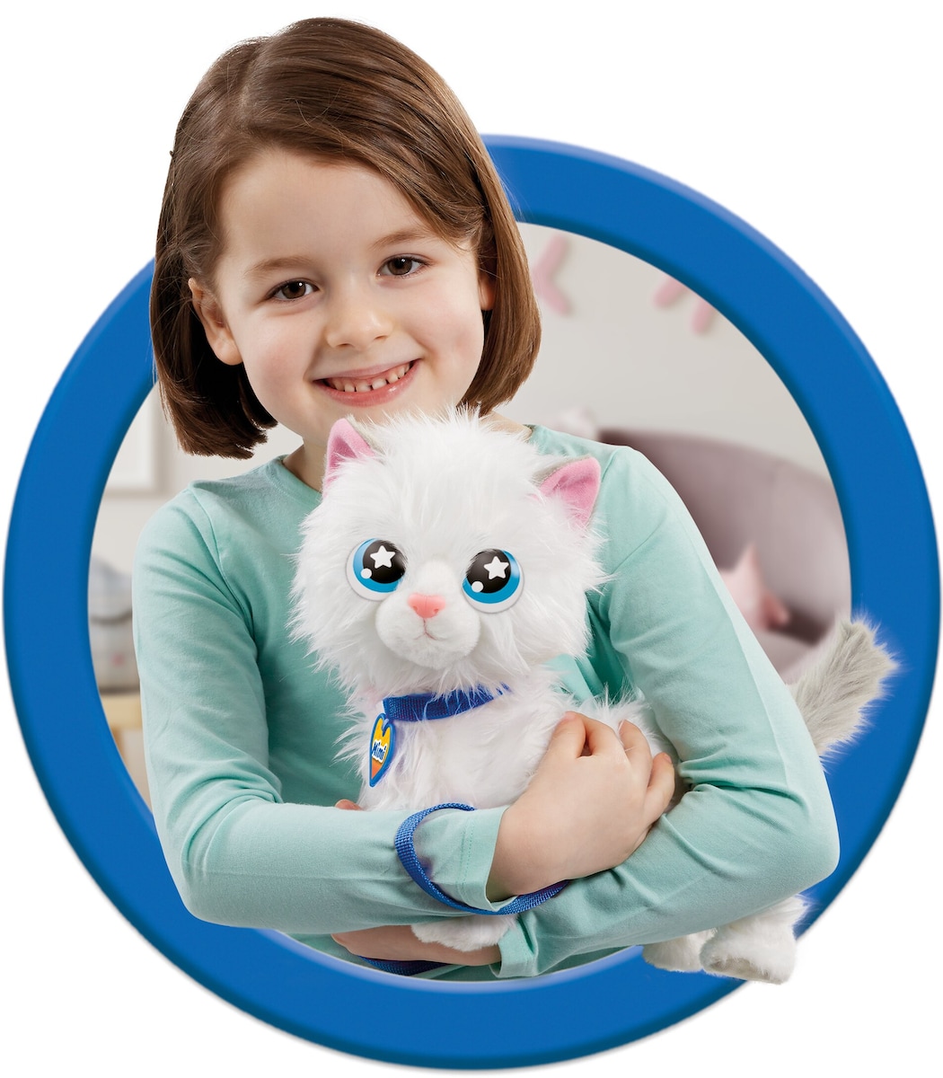 Mimi mimitos, una gatita que mueve su larga cola y maulla 10