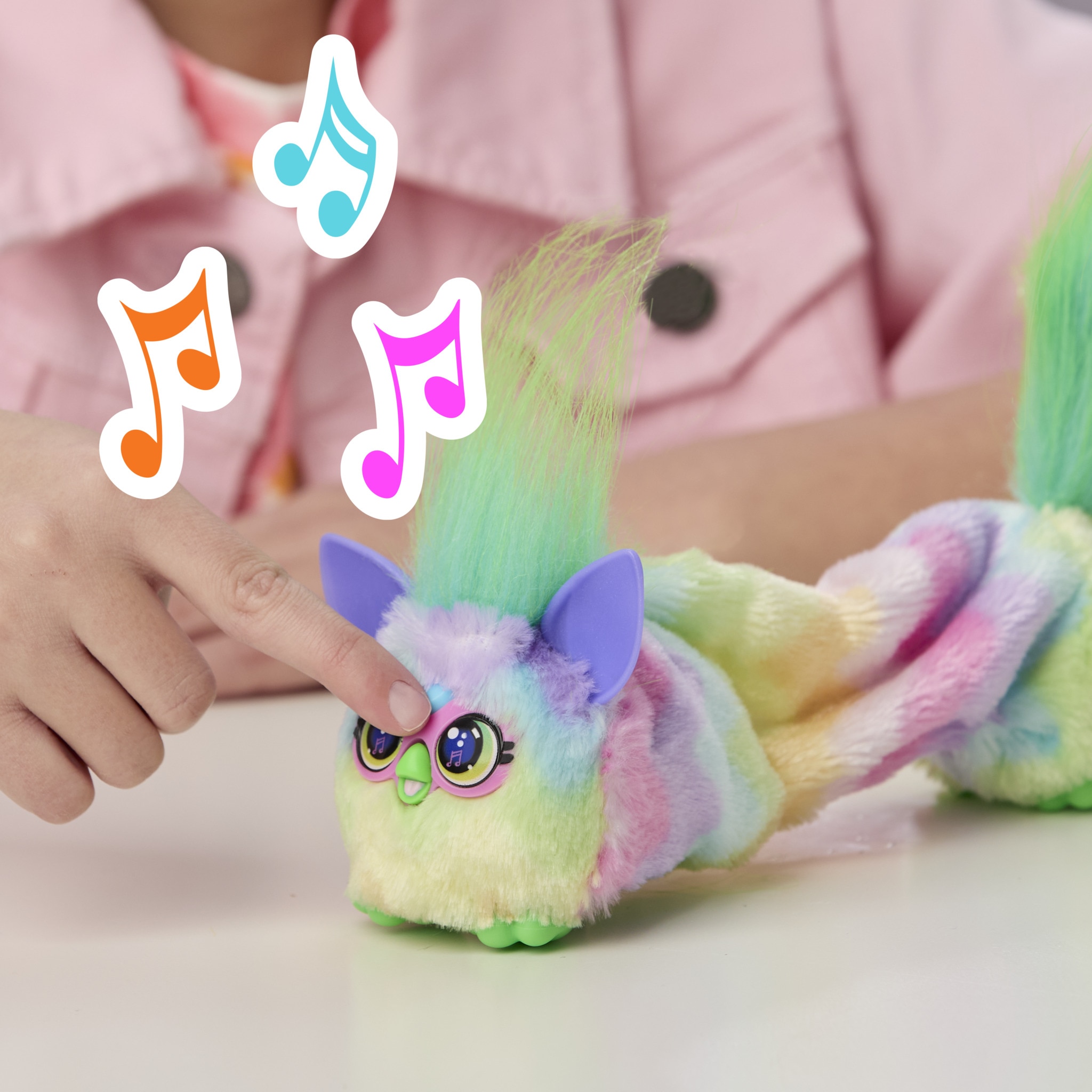 Peluche Furby DJ Furblets -Artigo Sortido. Envio realizado de forma aleatória 20