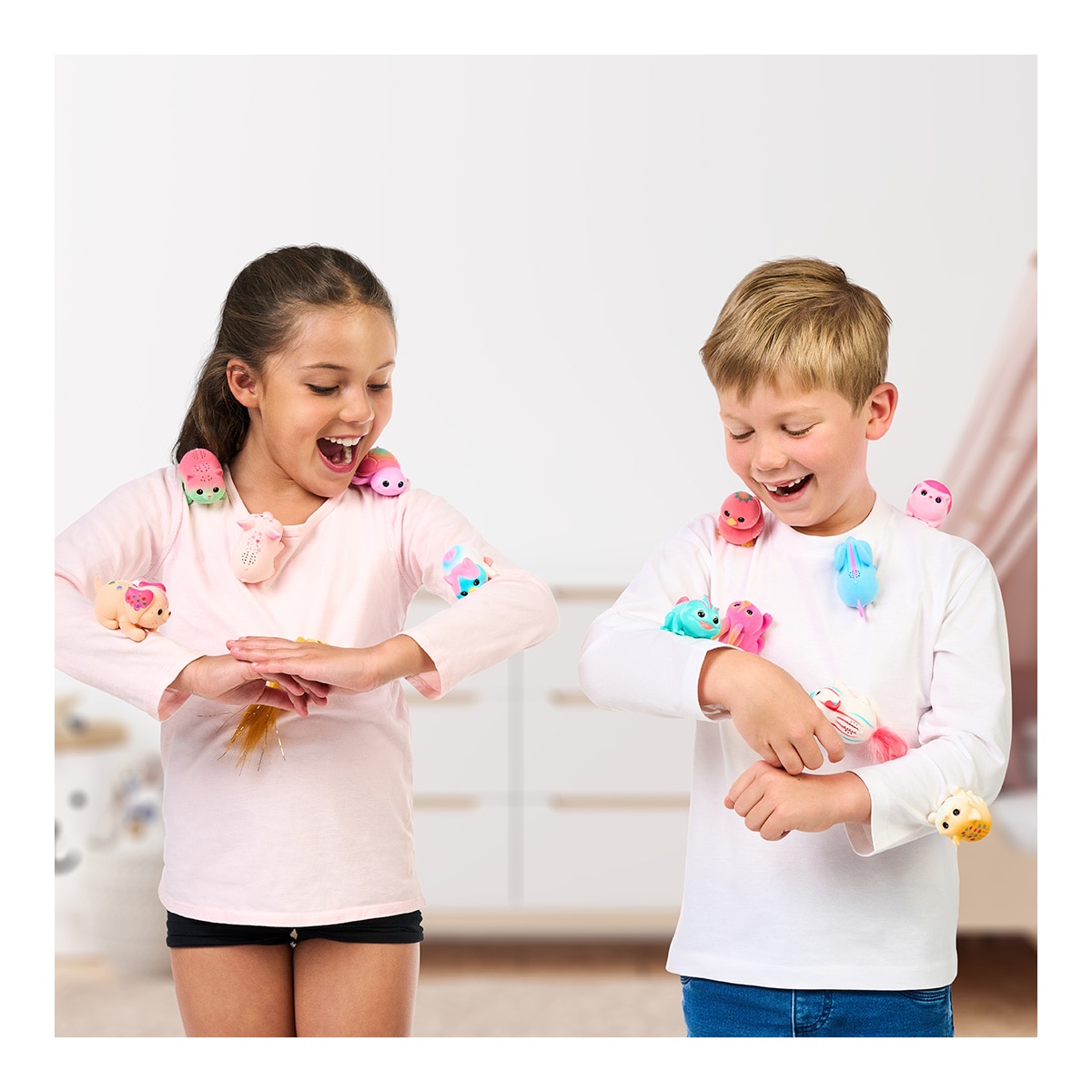 Peluche interactivo NeeDees pack individual Little Live Pets Moose modelos surtidos 8