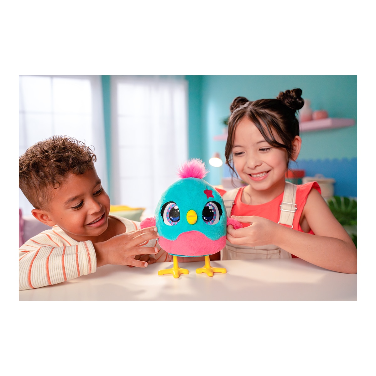 Peluche interactivo Chickaboo con 2 huevos sorpresa más de 50 sonidos y reacciones Funtasy Family Diset 10