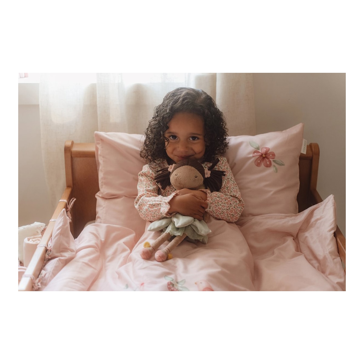 Muñeca Blandita Evi Hada Little Dutch 9