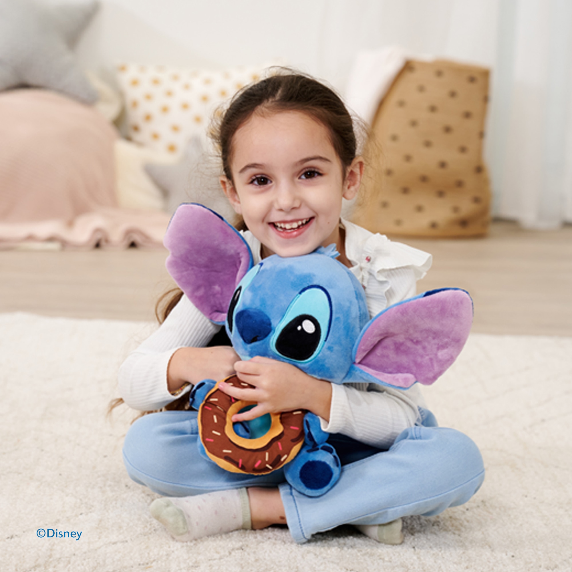 Peluche Stitch con rosquilla 25 cm Disney Simba 6
