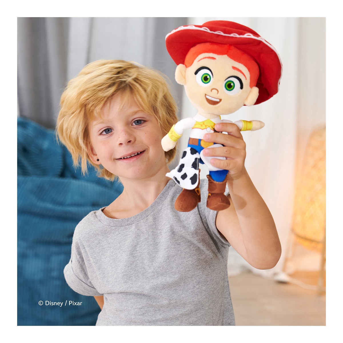 Peluche Jessie 25 cm suave y detallado Toy Story 5 Pixar Simba 4