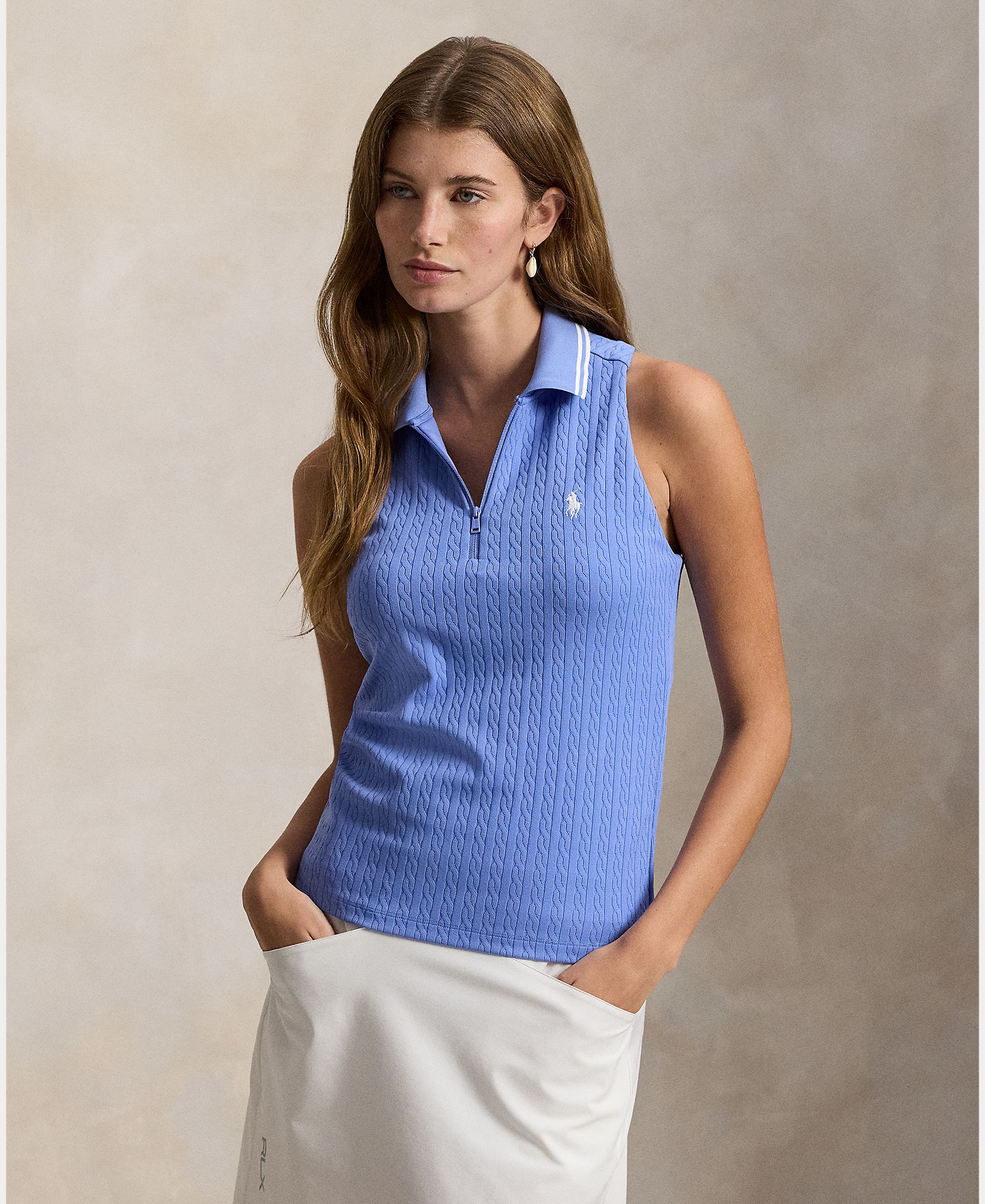 Imagem 0 de Polo de Mulher sem Mangas com Fecho de Correr