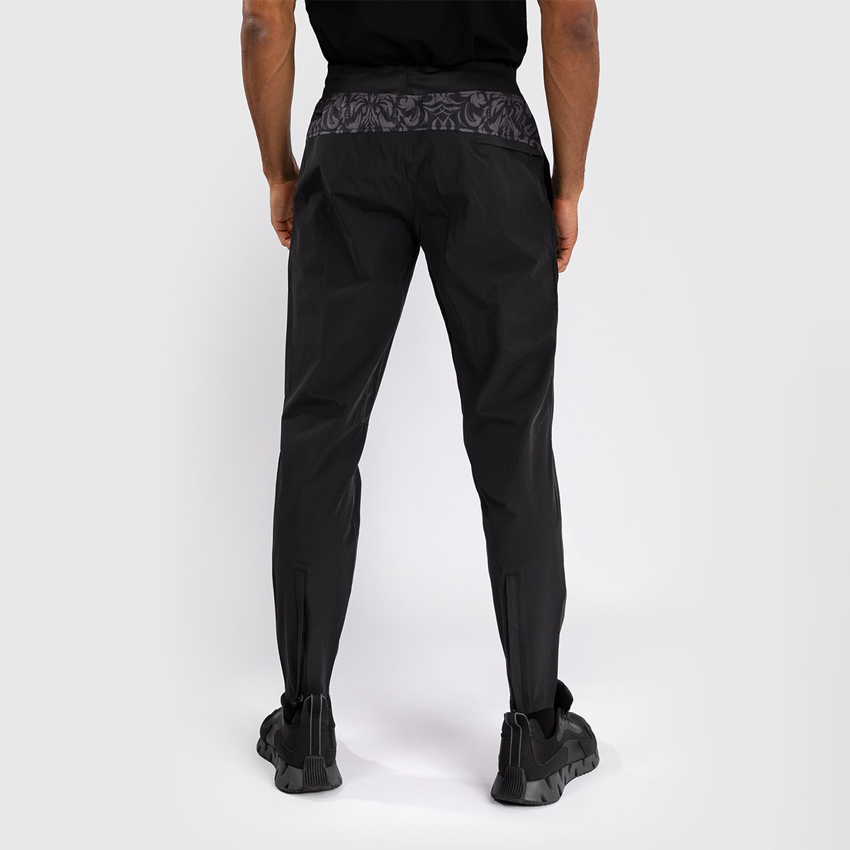 Calças de Homem Unmatched Ilia Topuria Preto / Dourado-2