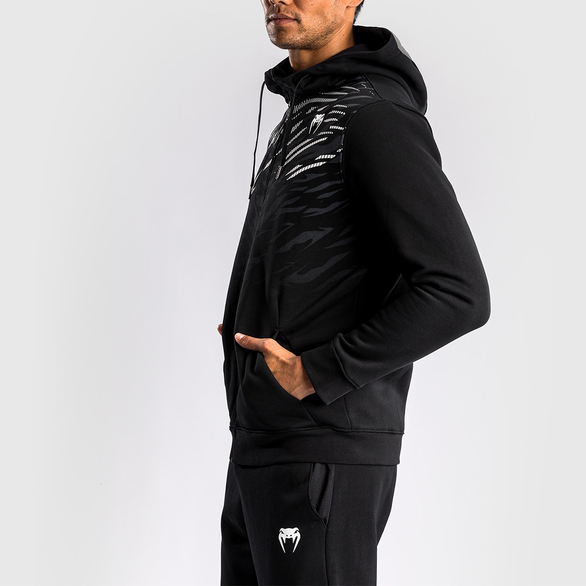 Sweatshirt de Homem UFC Fusion Réplica Preto-3