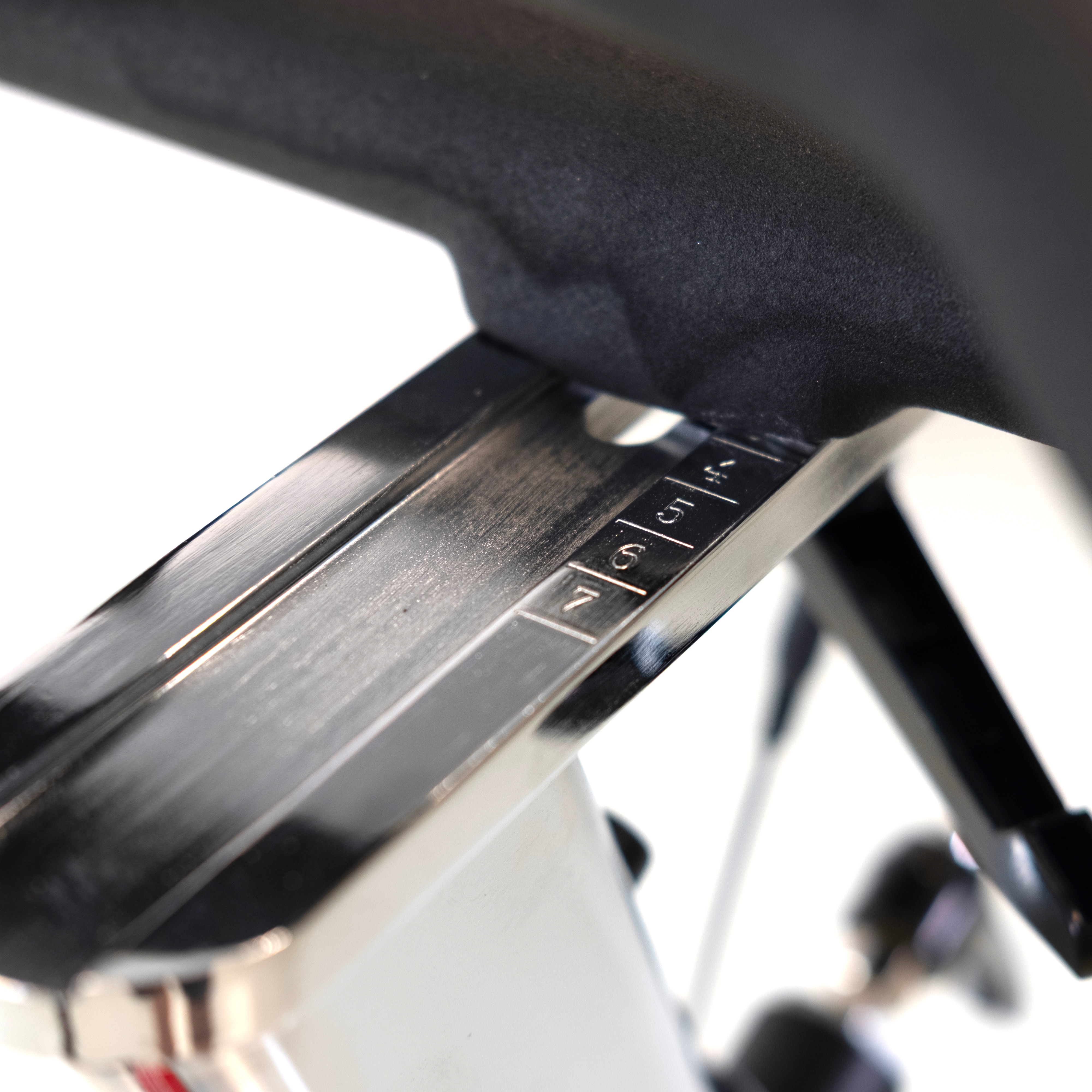 Bicicleta Spinning BH ZS650 5