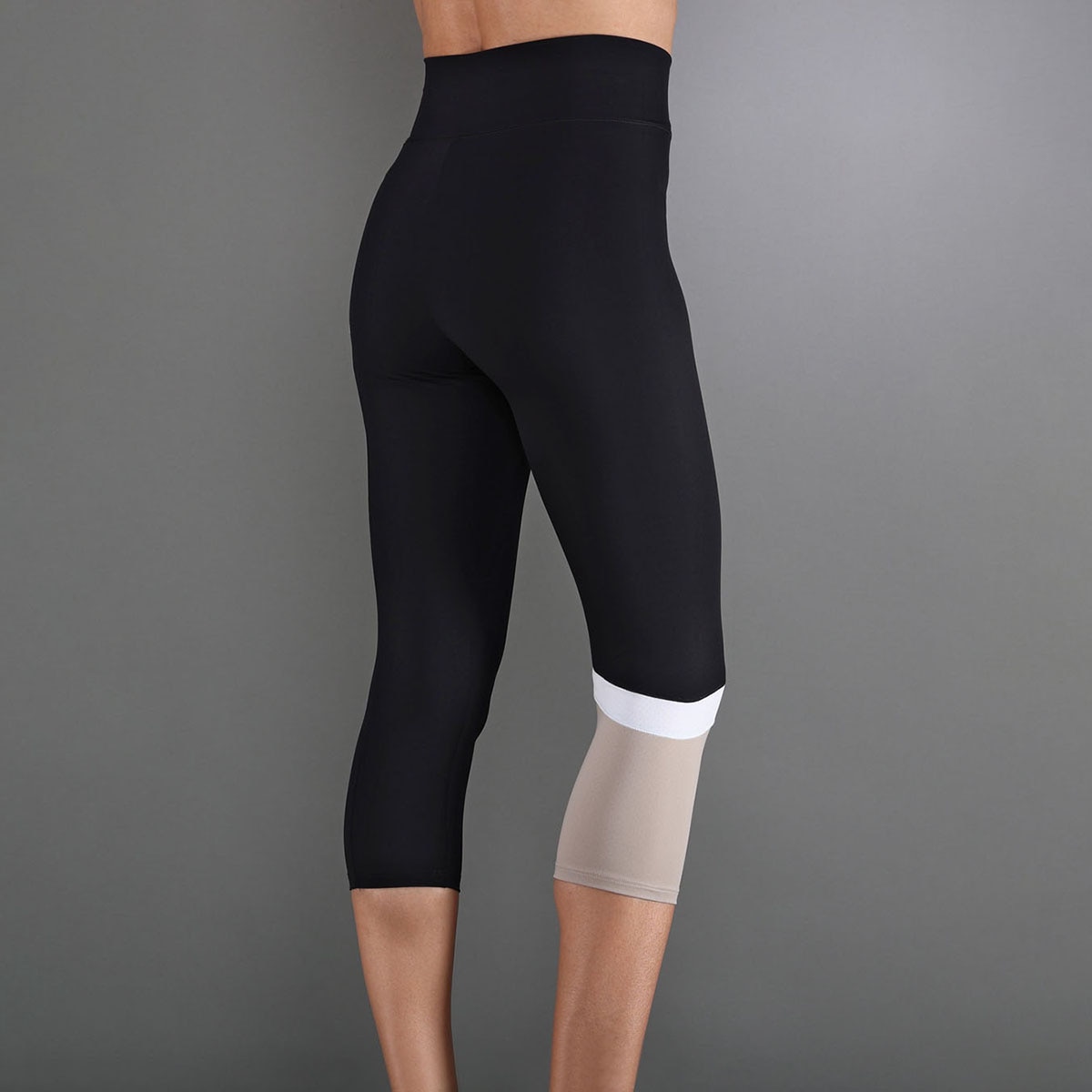 Leggings de Mulher Line Pocket Hw 7/8 Preto-4