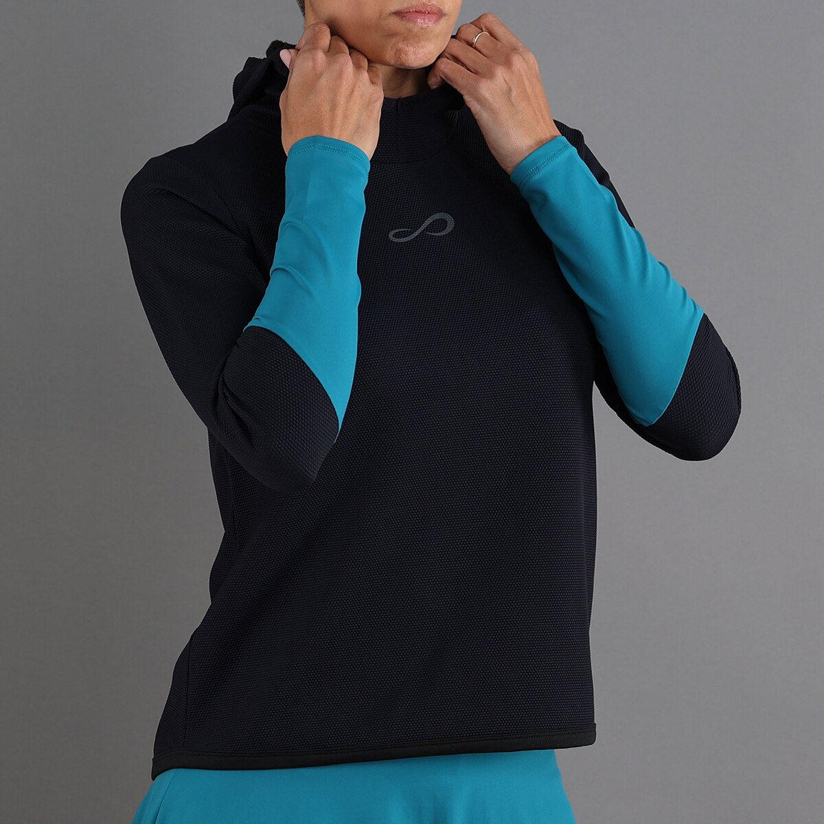 Sweatshirt de Mulher Breath Line Preto / Azul-4