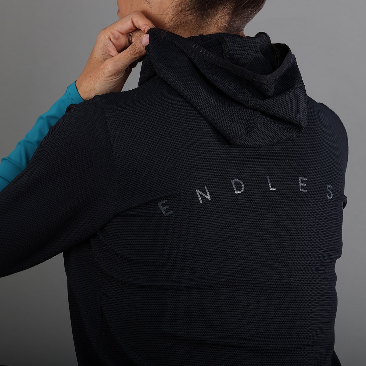 Sweatshirt de Mulher Breath Line Preto / Azul-5