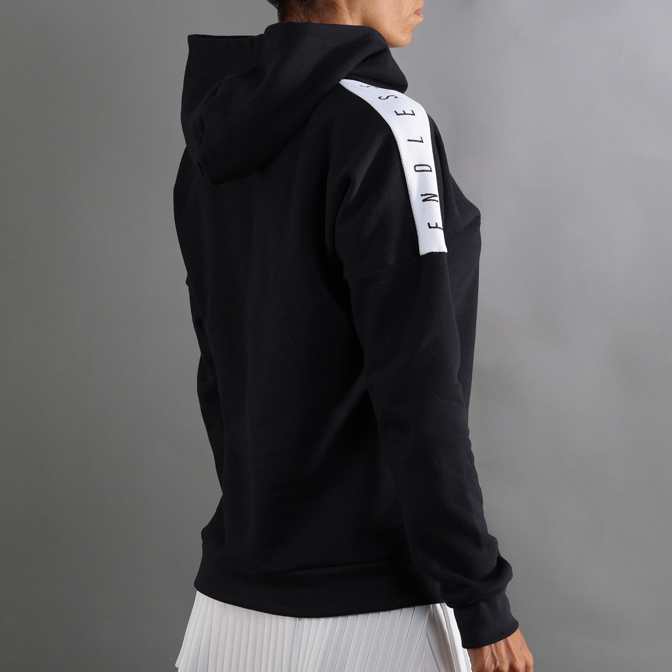 Sweatshirt de Mulher Hollow II Preto-2