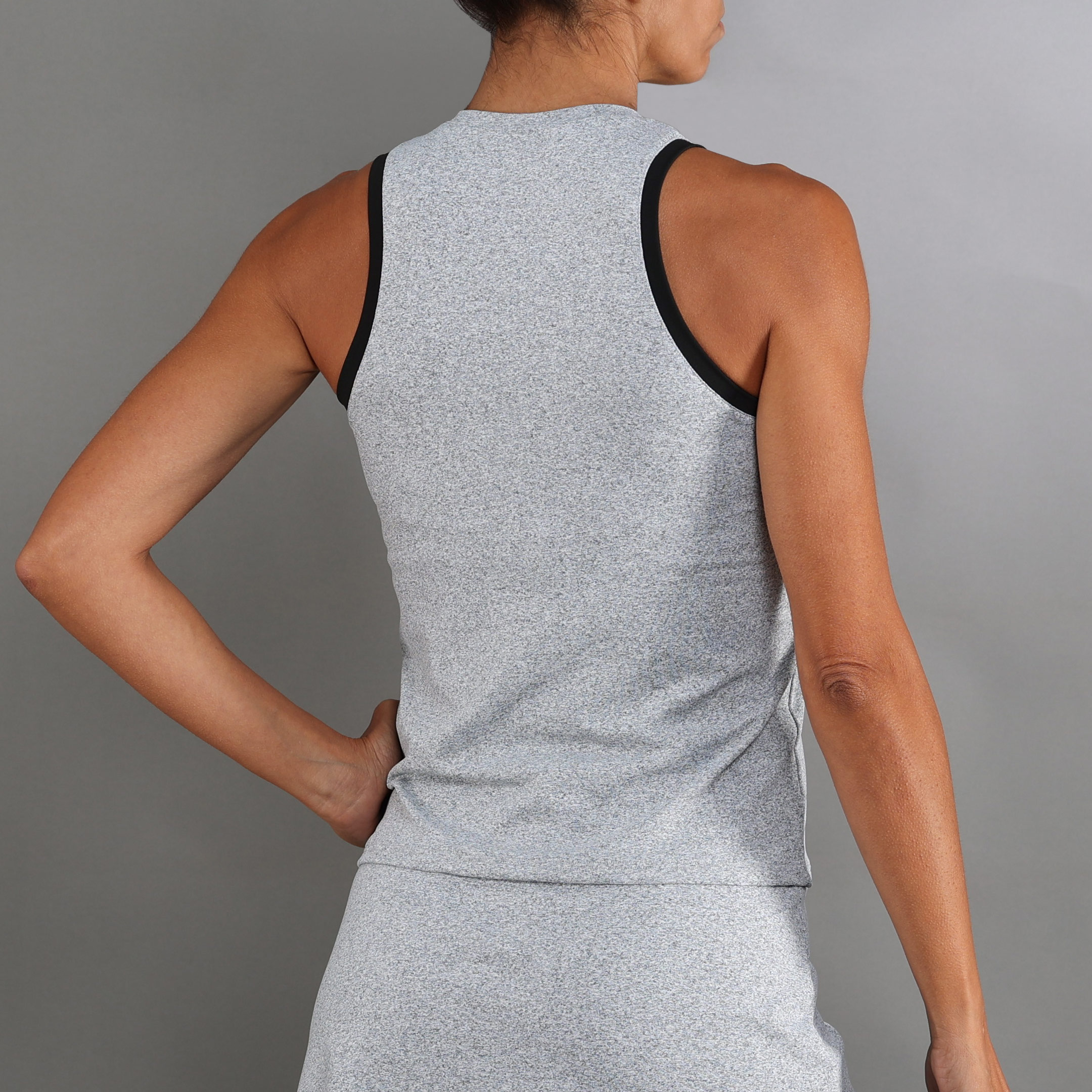 T-shirt de Mulher Essential Cinzento-2