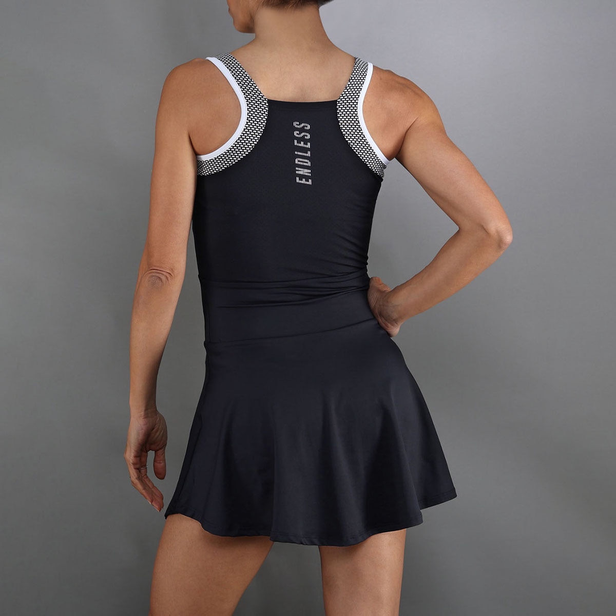 Vestido de Mulher Orbit Preto-2