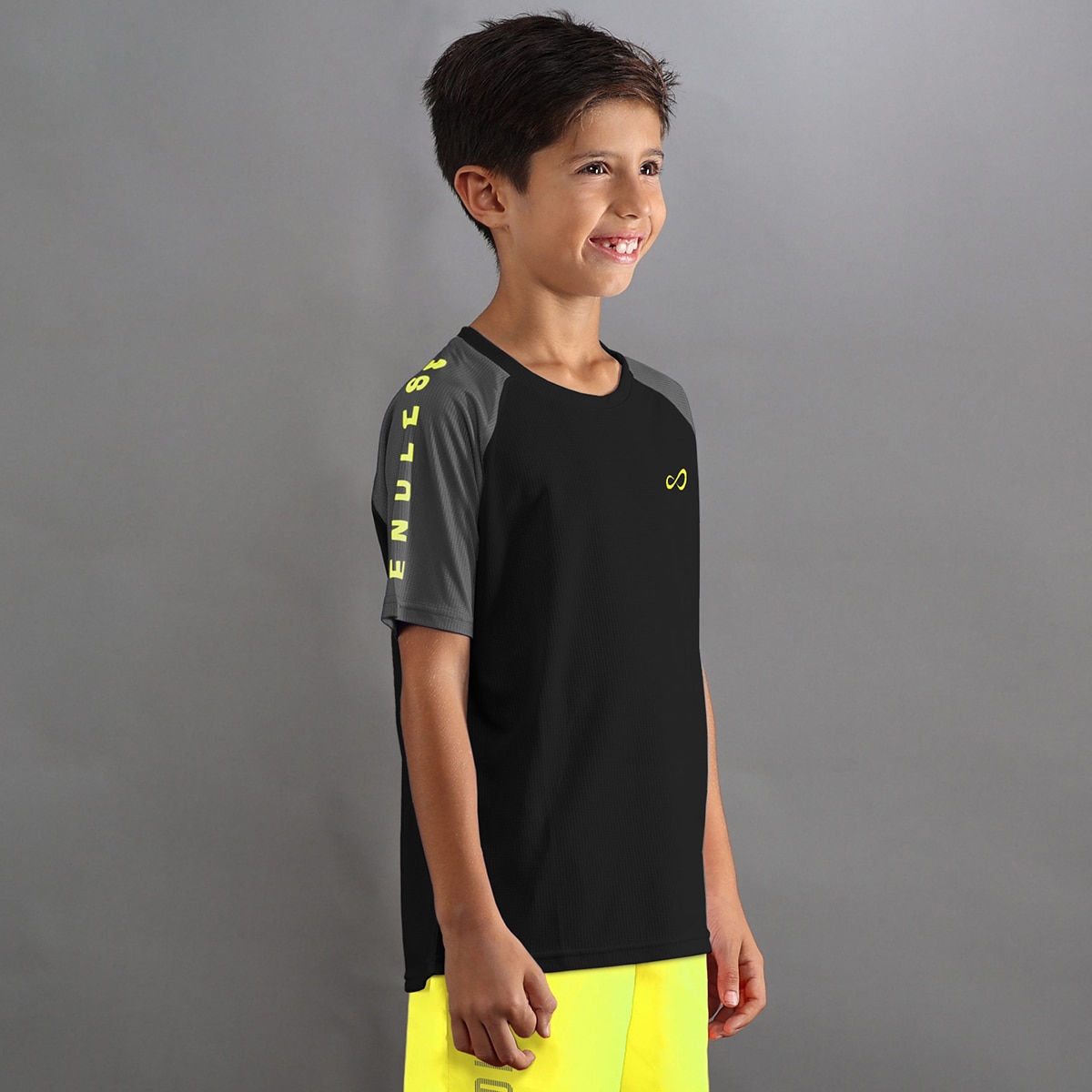 Imagem 0 de T-shirt de Menino Feisty Iconic Kids