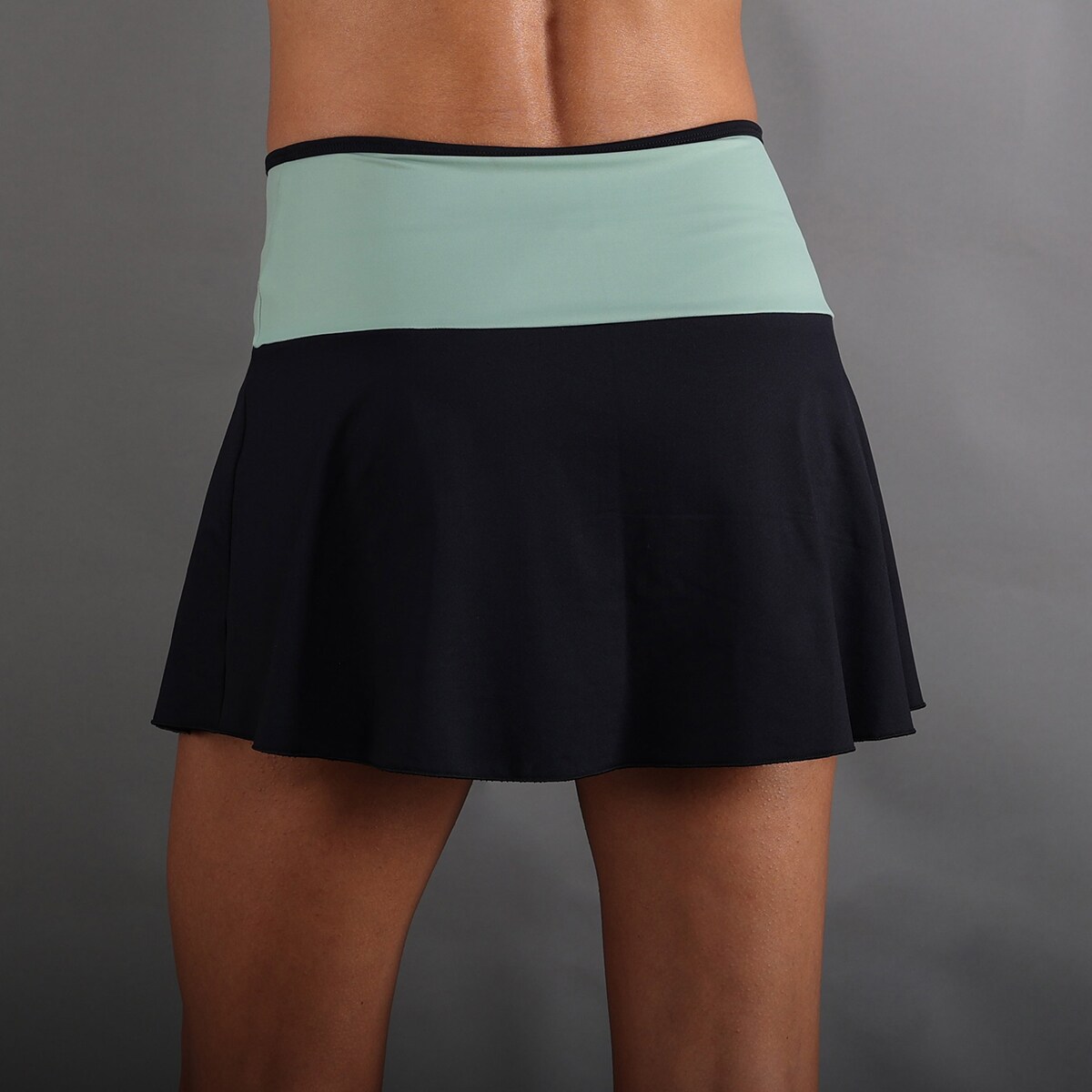 Saia de Mulher Mile Preto-3