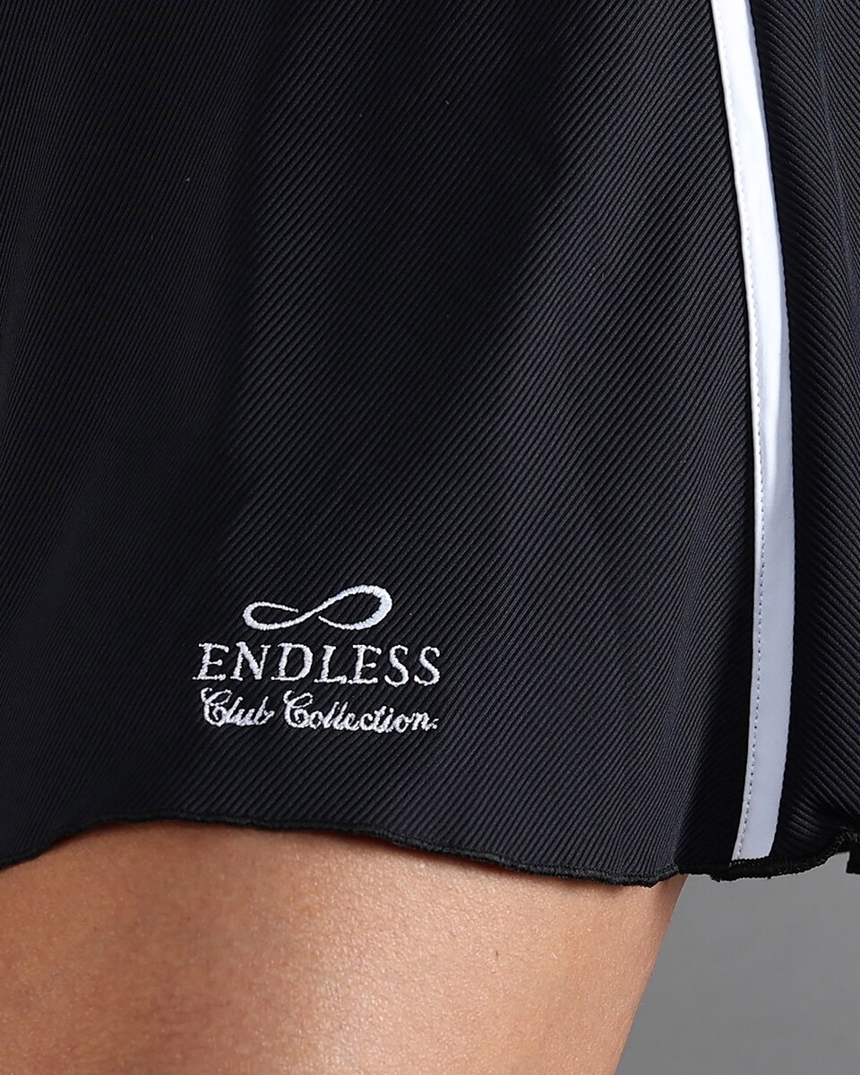 Saia de Mulher Club Collection Preto-3