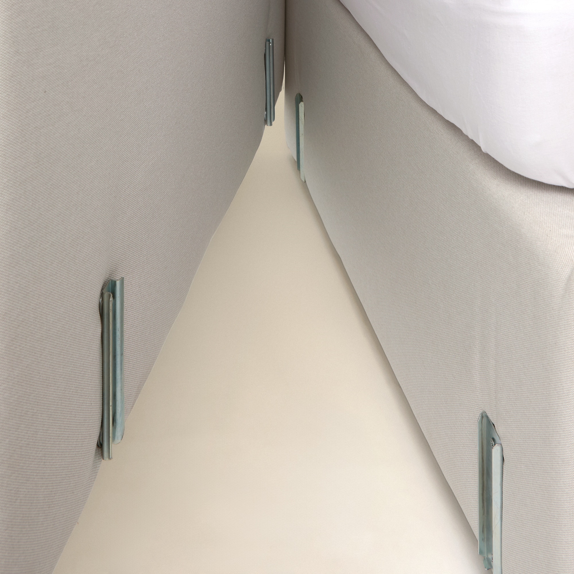 Cama Individual Estofada com Armazenamento Gala Branco-5