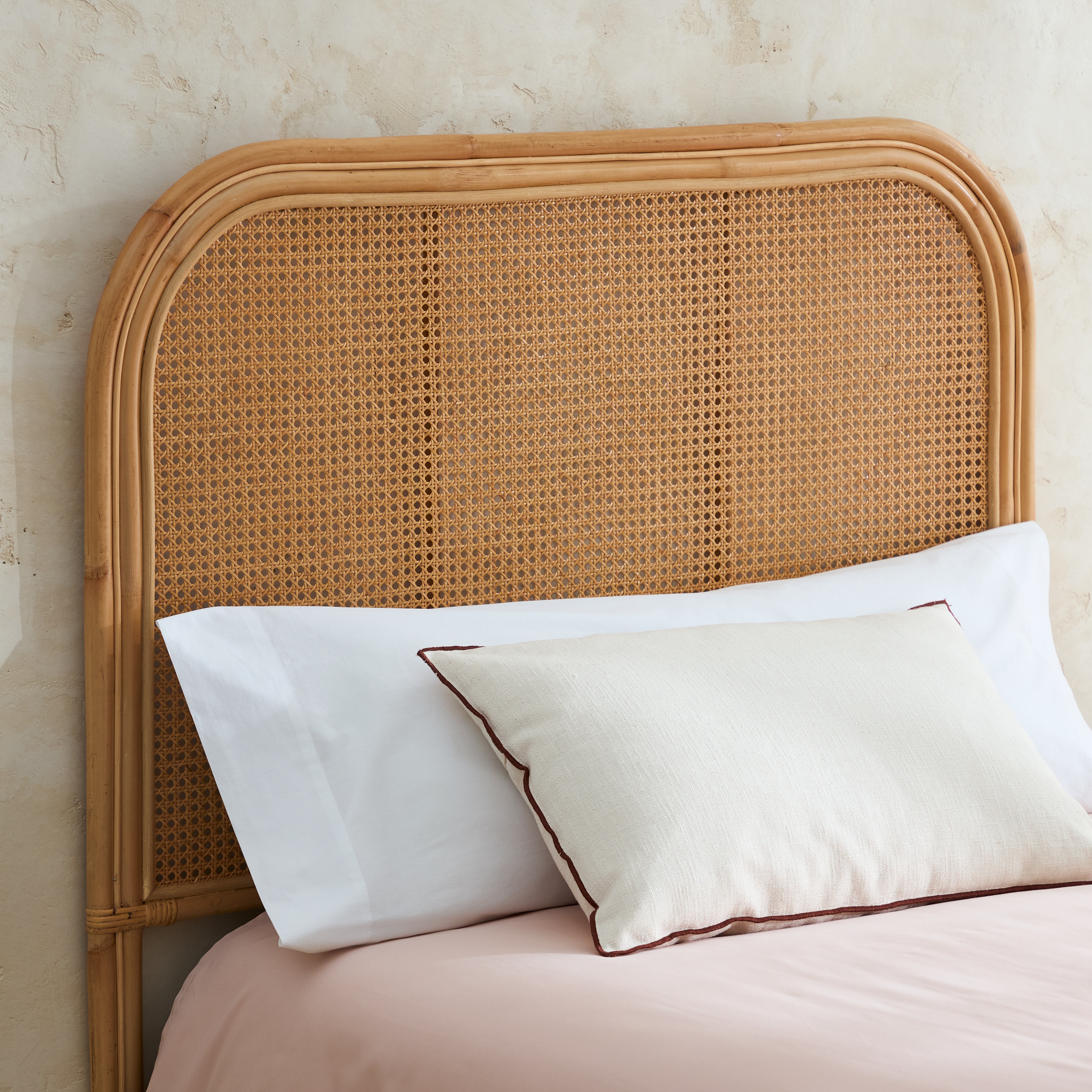 Imagem 0 de Cabeceira Individual de Rattan Mahon