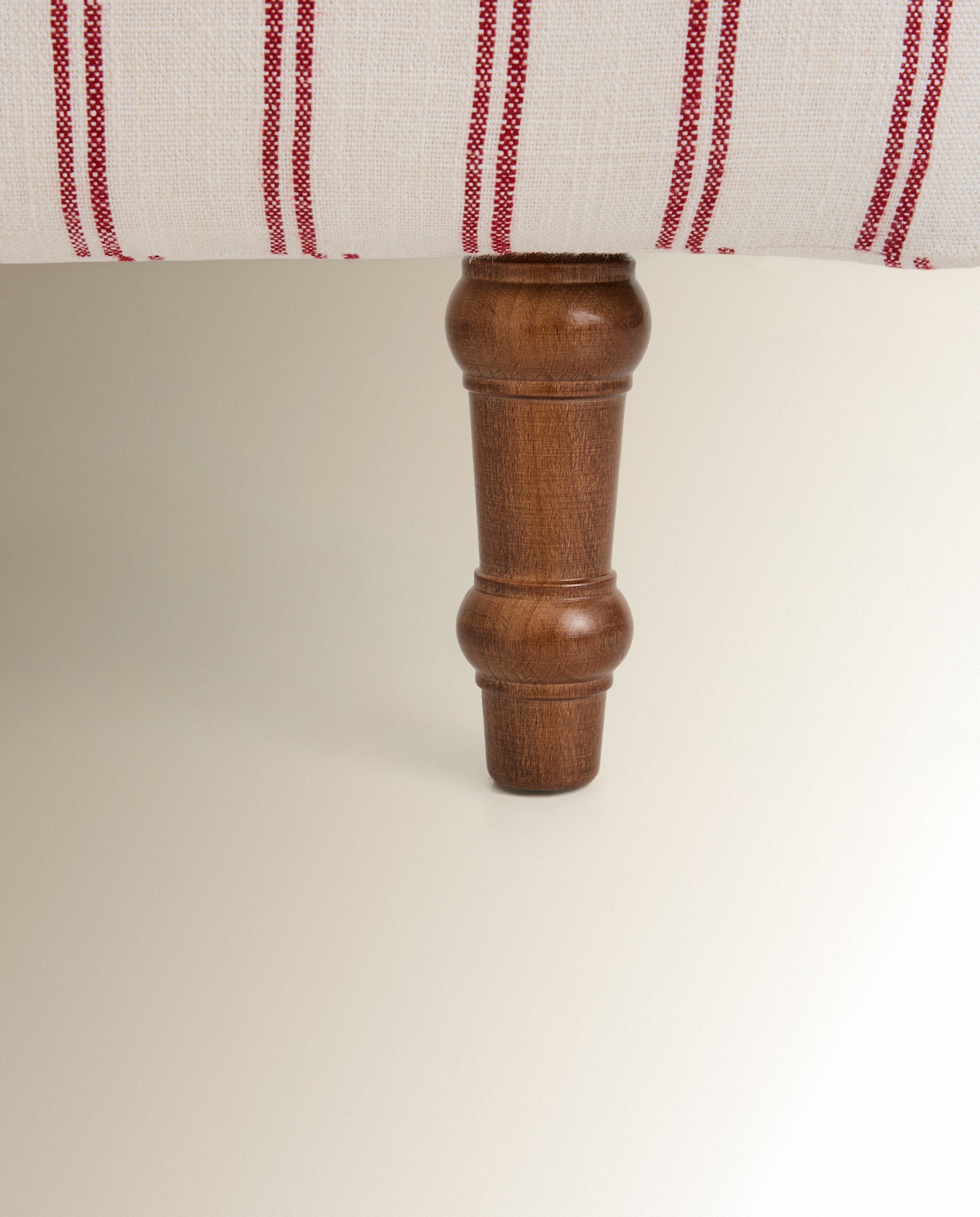 Cabecero doble tapizado rayas Harrow - Sinatra / Burdeos Cama 135 cm Sinatra / Burdeos-4
