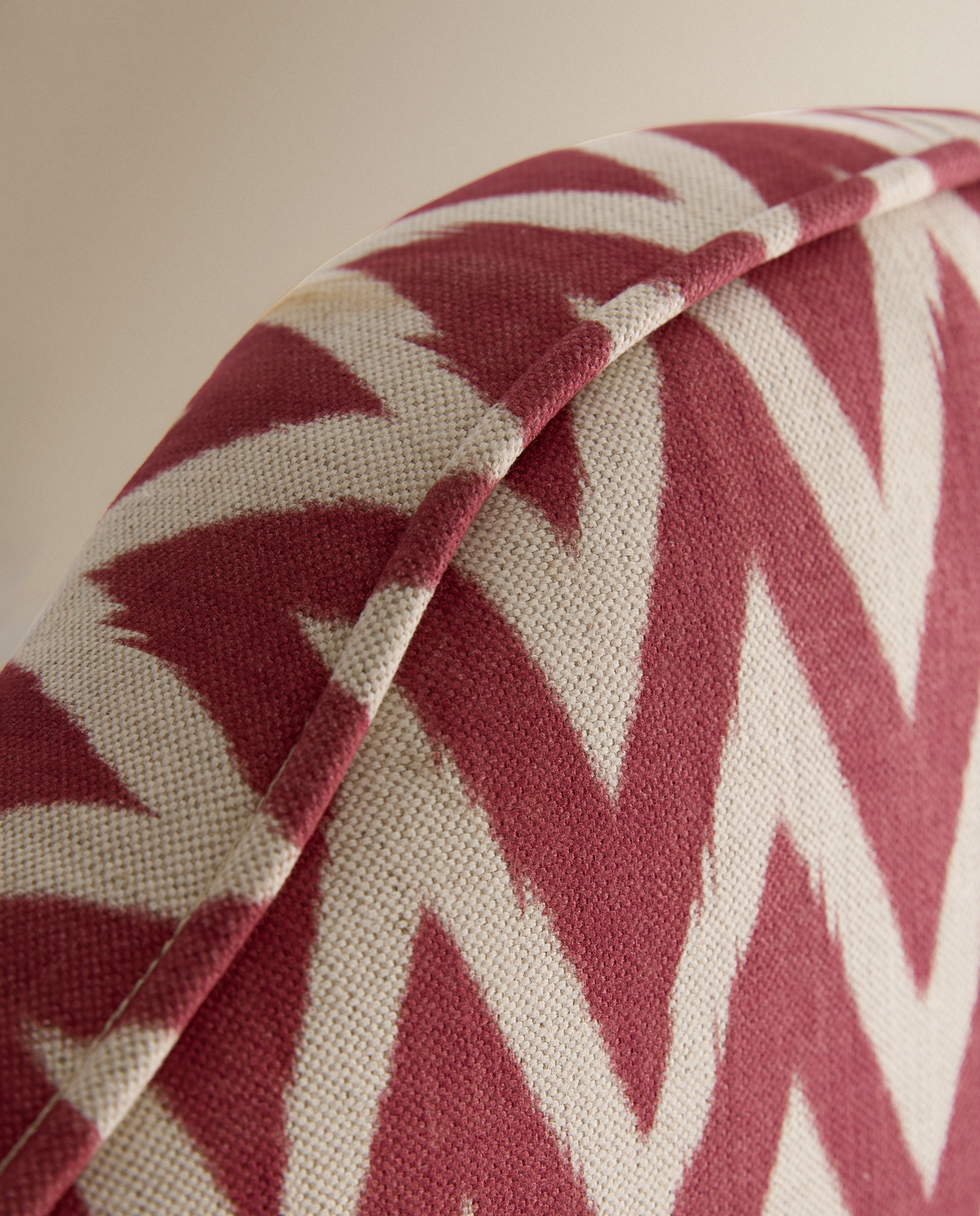 Cabeceira dupla estofada em zigzag Harrow Vermelho-4