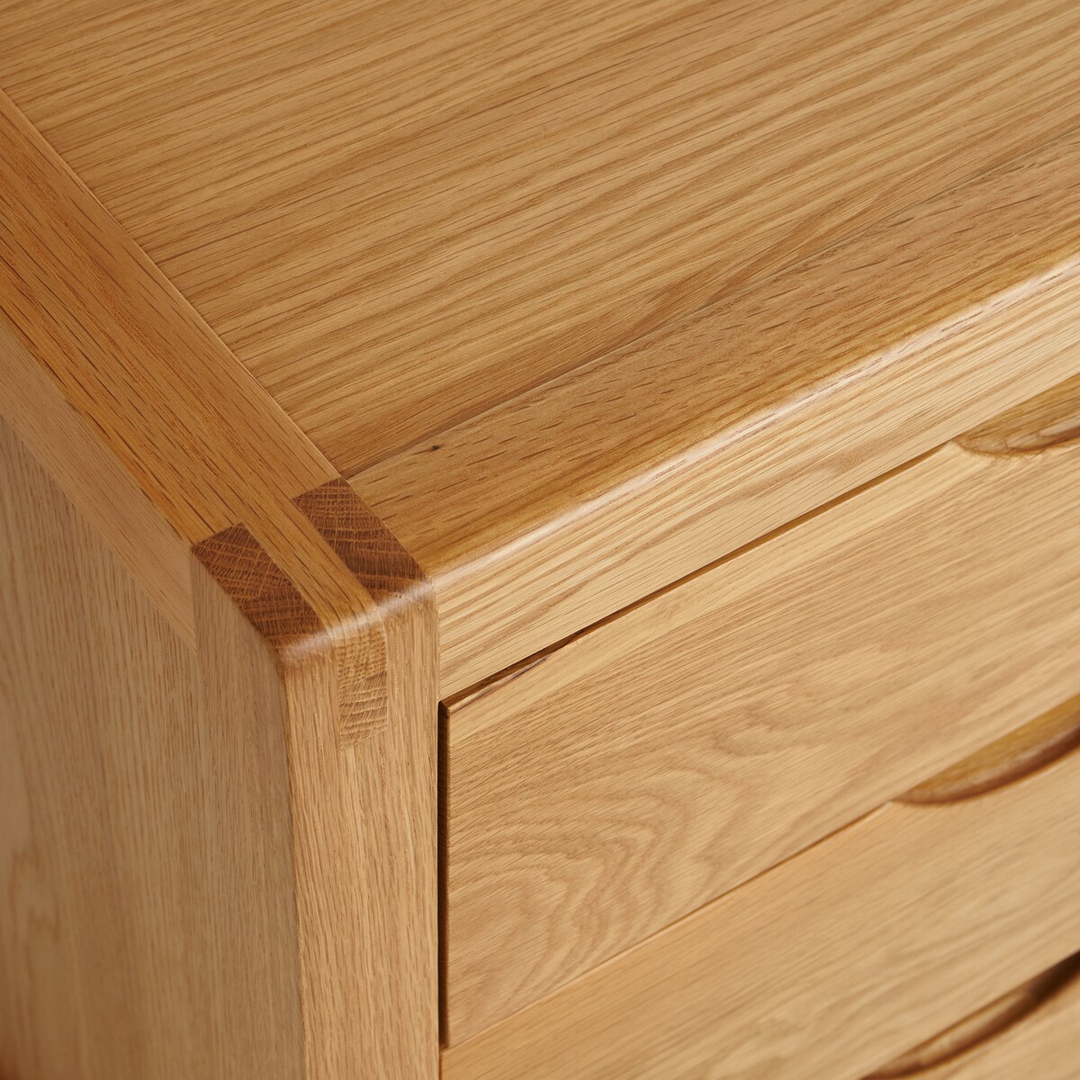 Mesa de Cabeceira de Carvalho com 3 Gavetas Nordic Carvalho-5