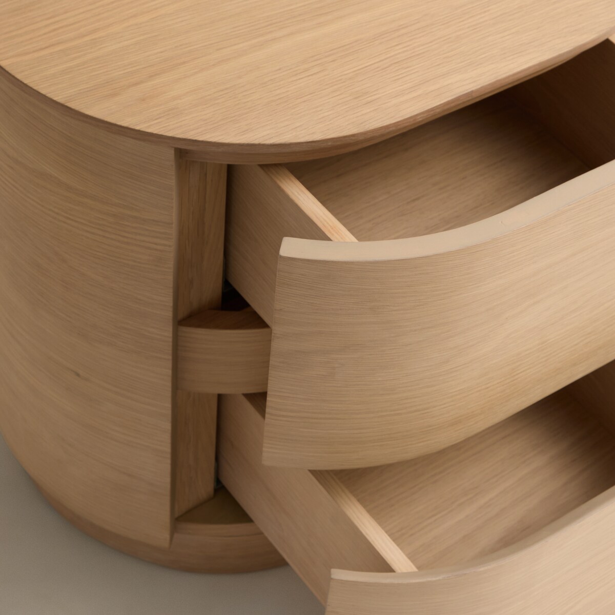 Mesa de Cabeceira com 2 Gavetas de Madeira de Carvalho Owen Carvalho-6