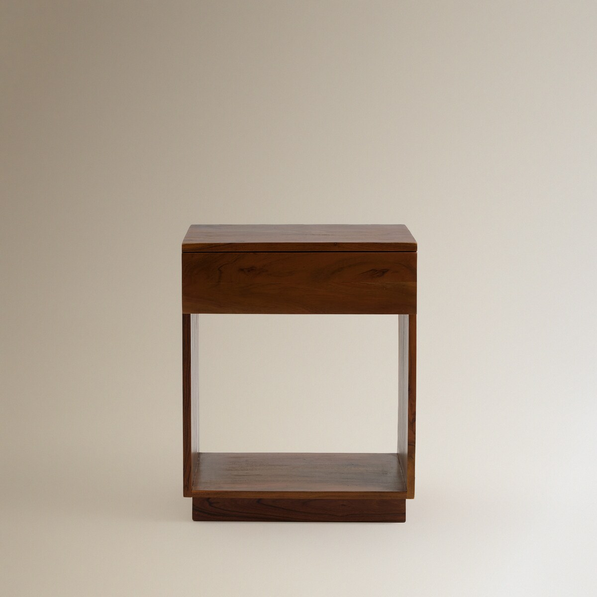 Mesa de Cabeceira de Madeira de Acácia com 1 Gaveta Bombay Nogueira-3