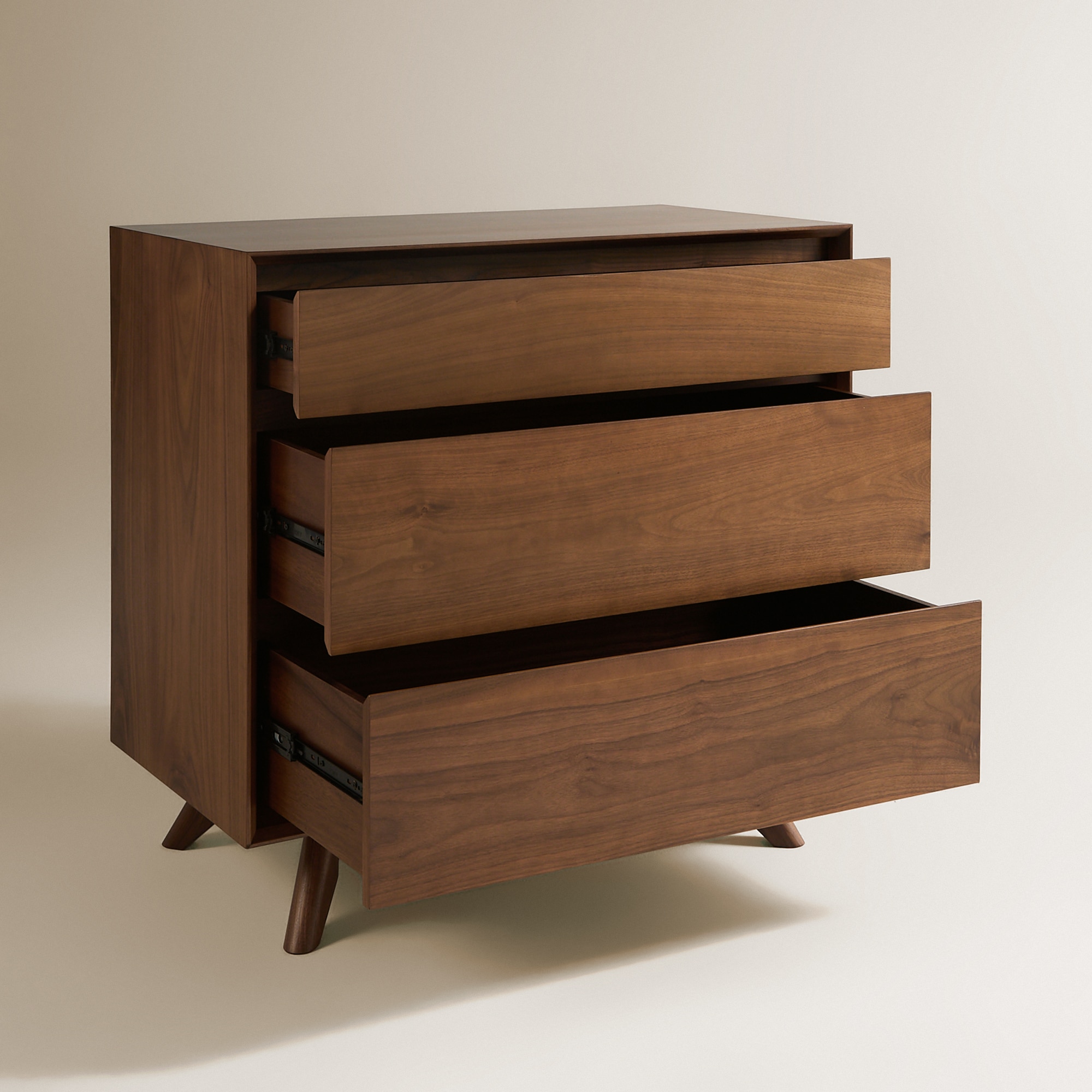 Cómoda de Nogueira Antón Madeira-5