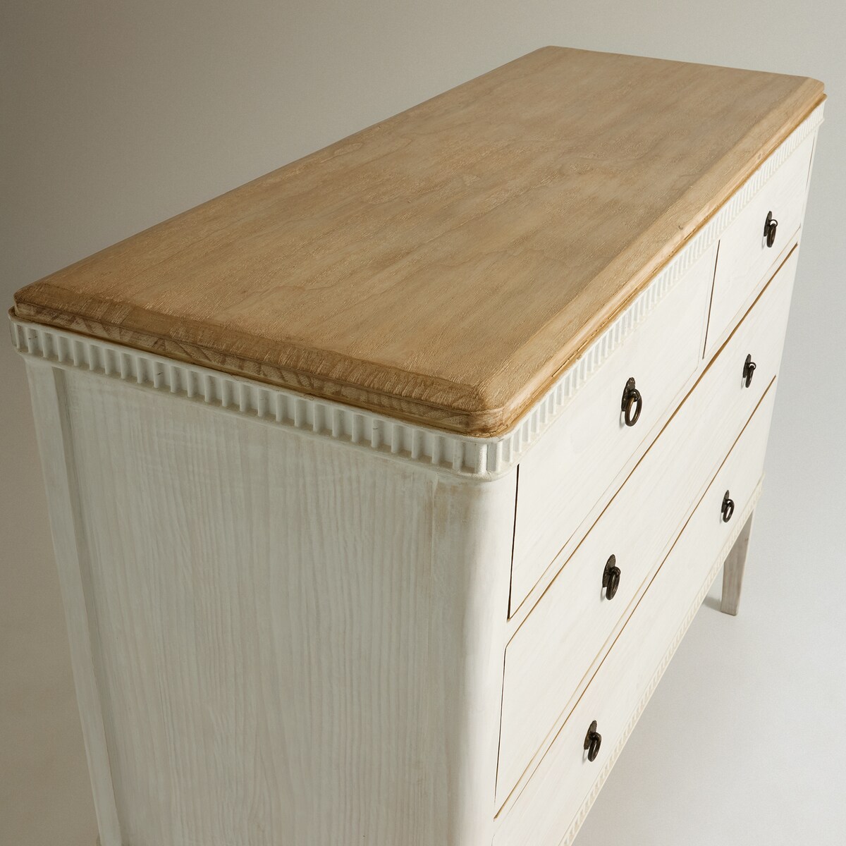 Cómoda de Madeira de Pinho Reciclado com 4 Gavetas Amelia. Branco-7