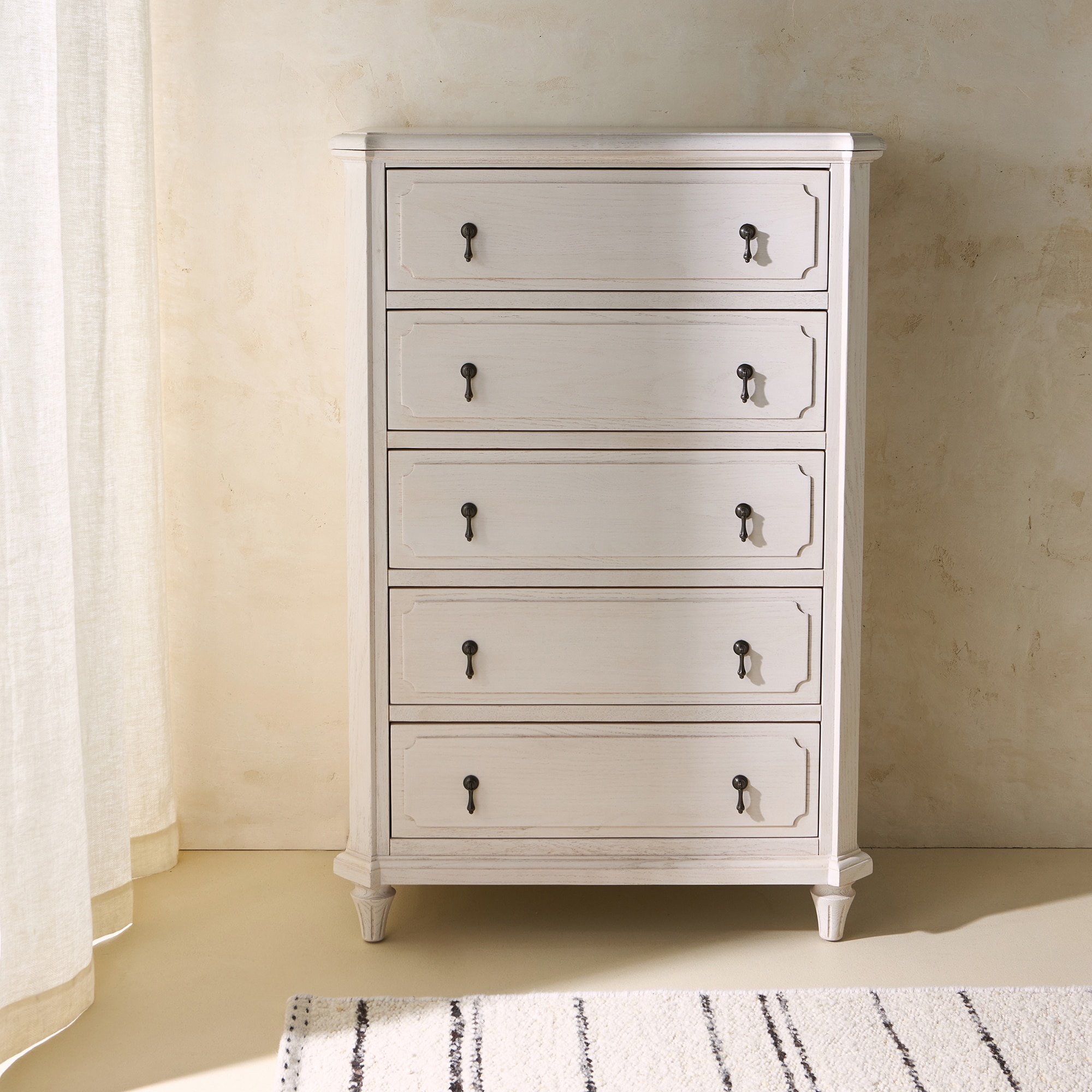 Imagem 0 de Chiffonnier de Carvalho com 5 Gavetas Bourne