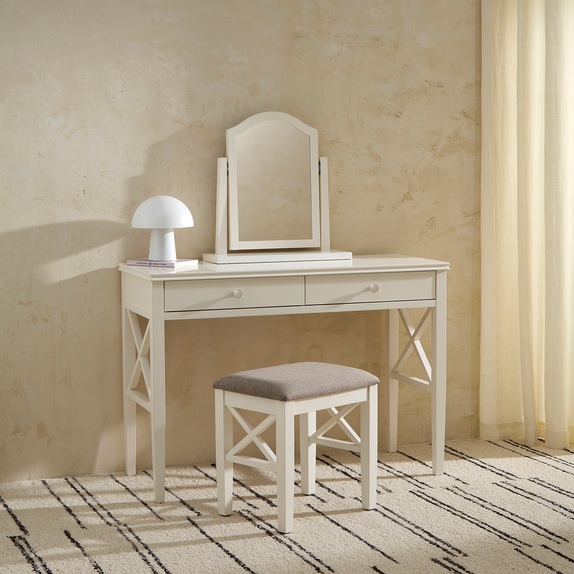 Imagem 0 de Toucador de Madeira de Faia com 2 Gavetas Caviedes