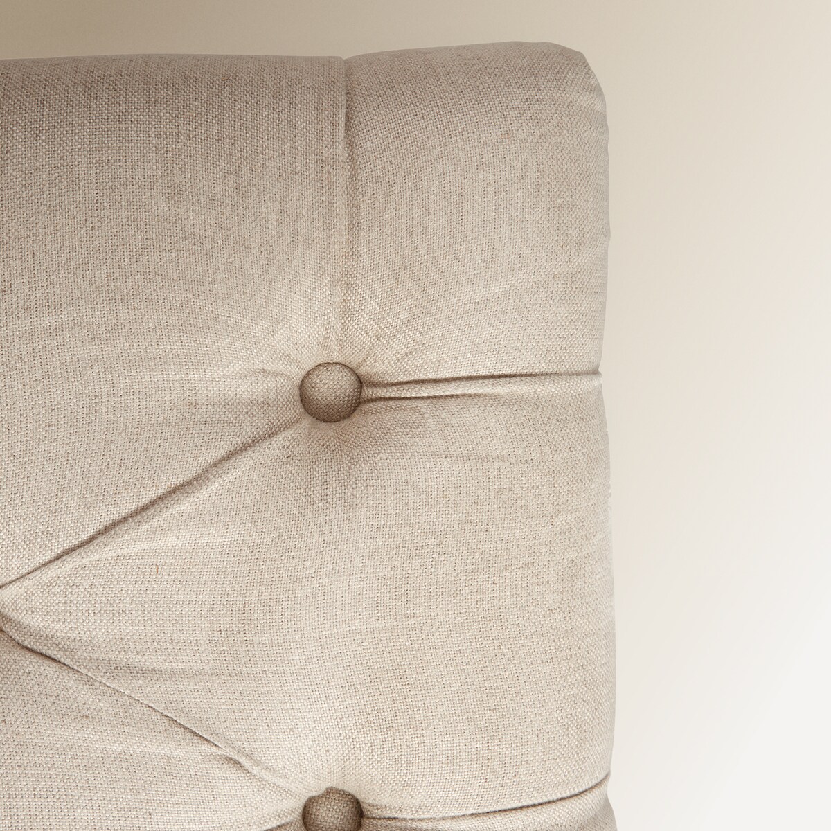 Banco de madera de roble tapizado capitoné en lino Provenza Roble envejecido-6