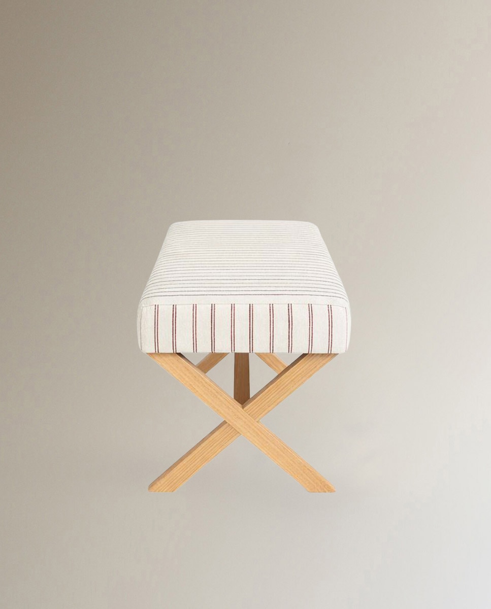 Banco de madera de pino tapizado en rayas con fondo blanco Porto - Burdeos 50 cm Burdeos-3