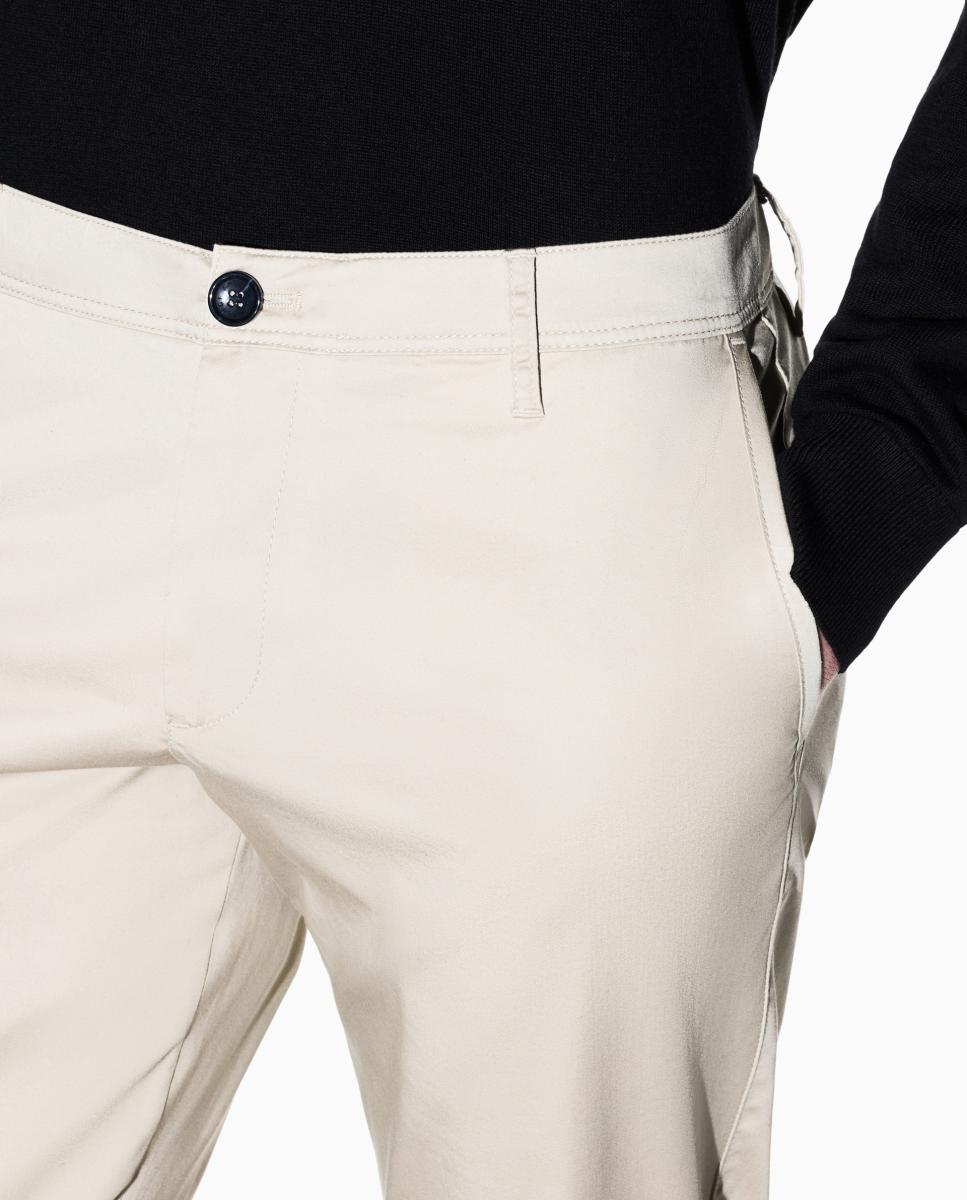 Calças Chino Regular Fit com Algodão Bege-4