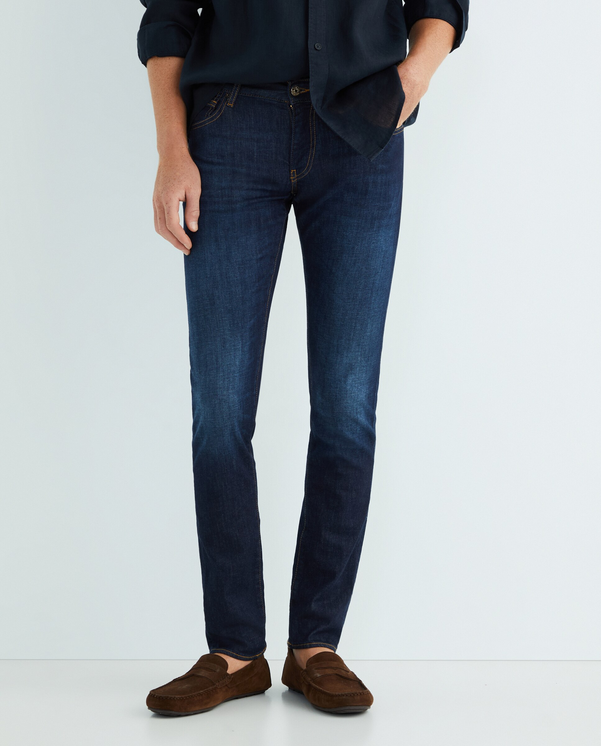 Jeans J66 Skinny com Lavagem - Azul-Escuro Azul-índigo-2