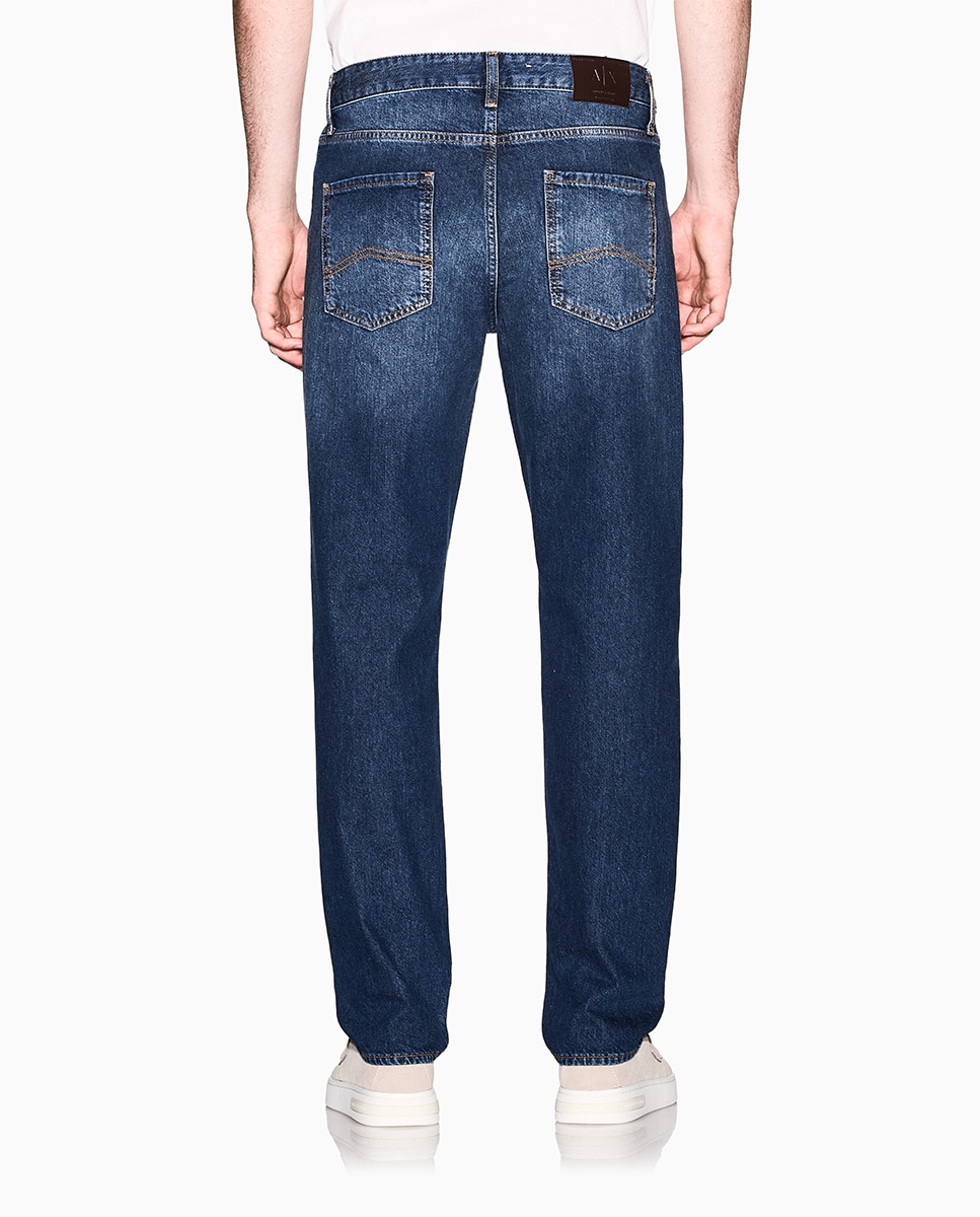 Jeans J16 fit Straight com Lavagem Média Azul-índigo-3