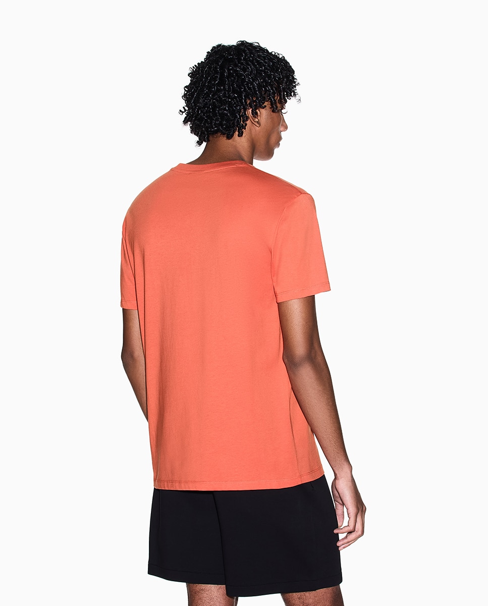 T-shirt Regular Fit com Manga Curta Laranja-2