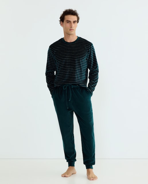 Imagem 0 de Pijama às Riscas de Malha Velour